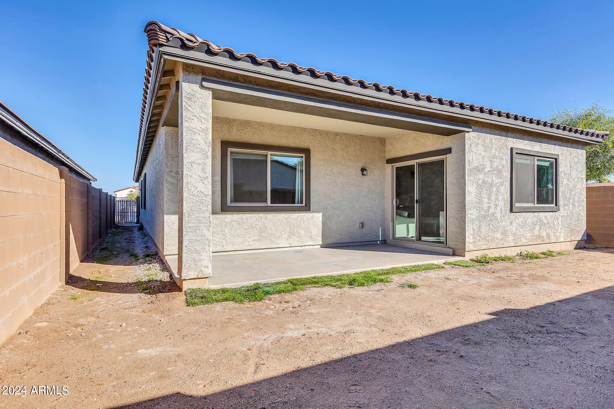 2773 E SEQUOIA Drive