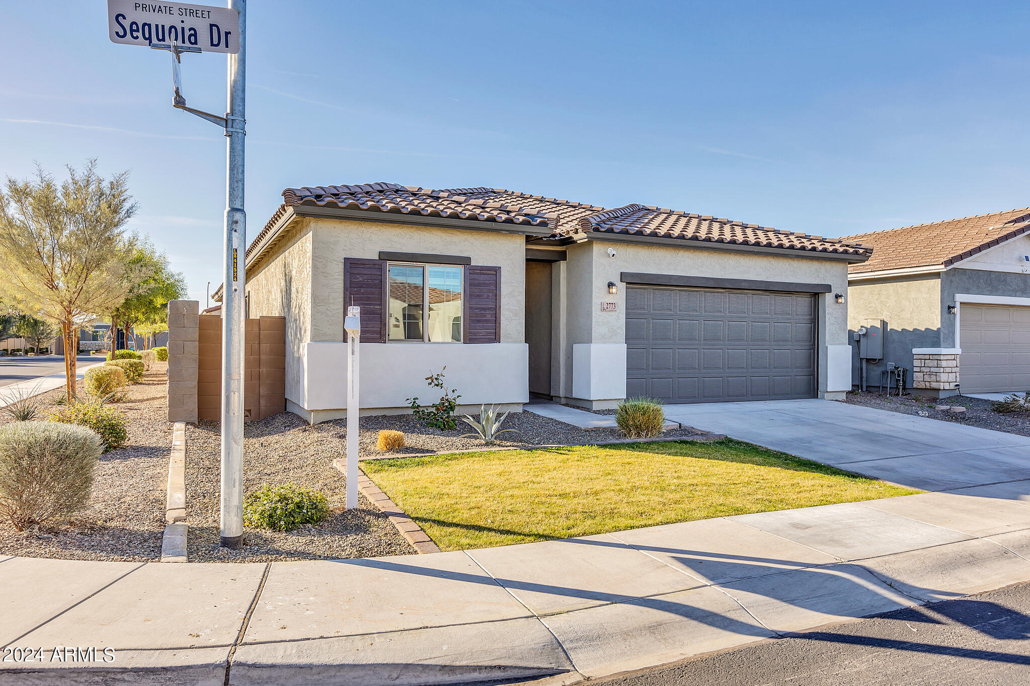 2773 E SEQUOIA Drive