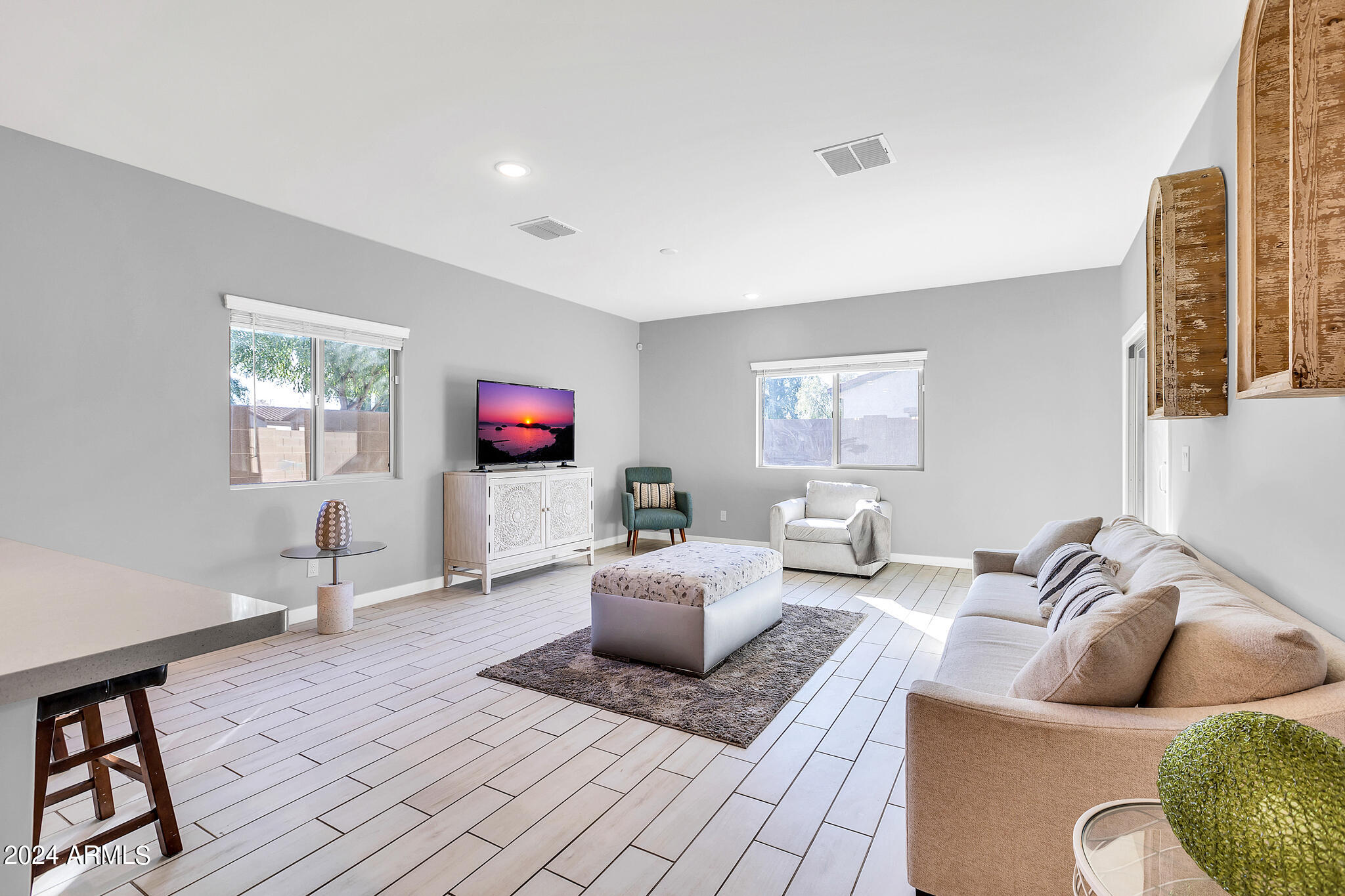 2773 E SEQUOIA Drive