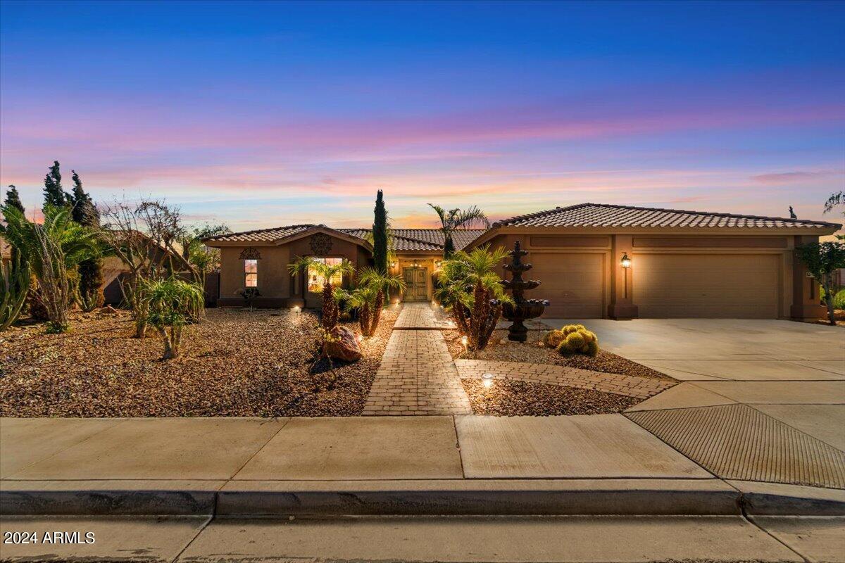 13615 W VERMONT Street