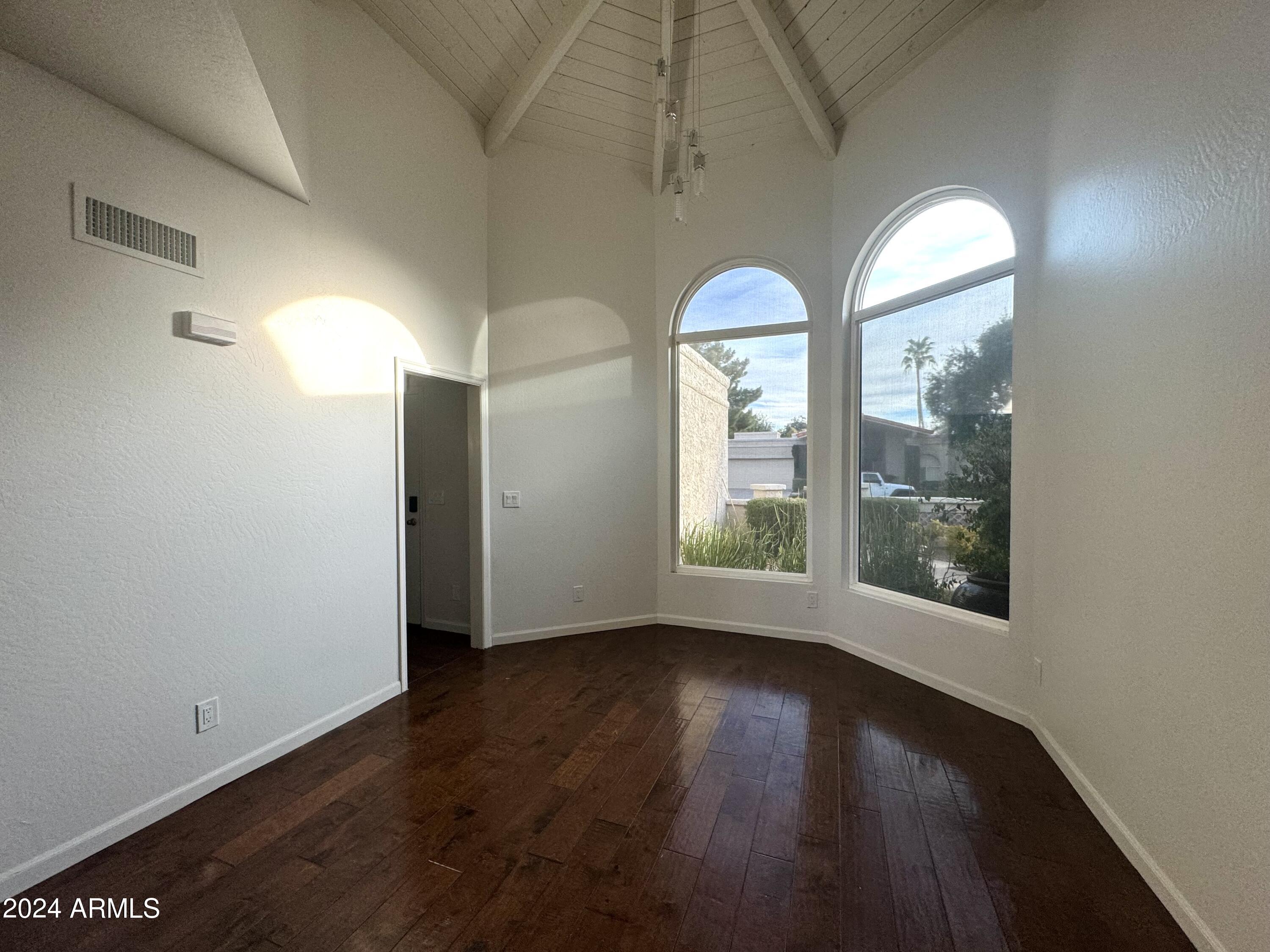 7330 E Griswold Road