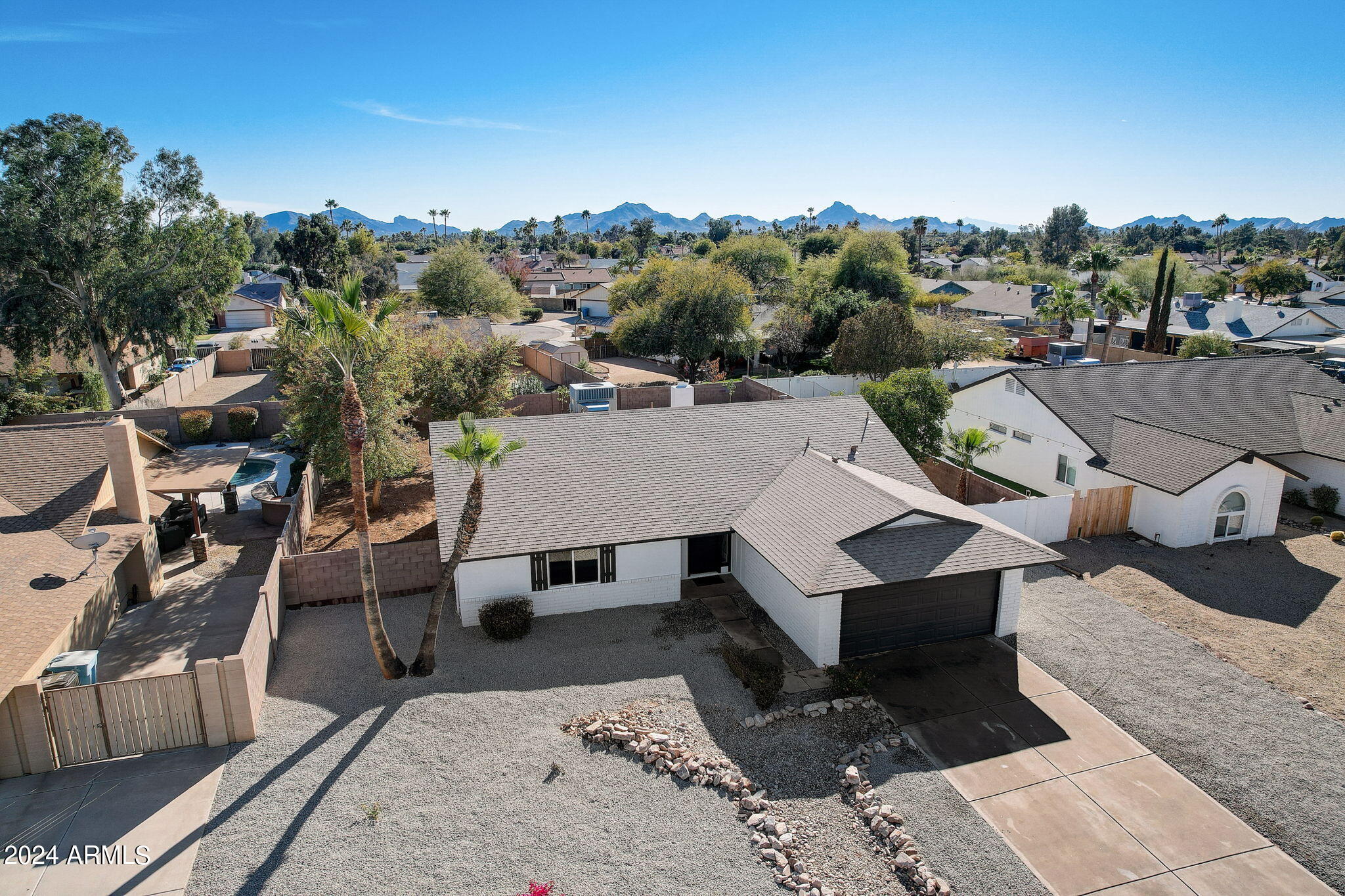 5221 E TIERRA BUENA Lane