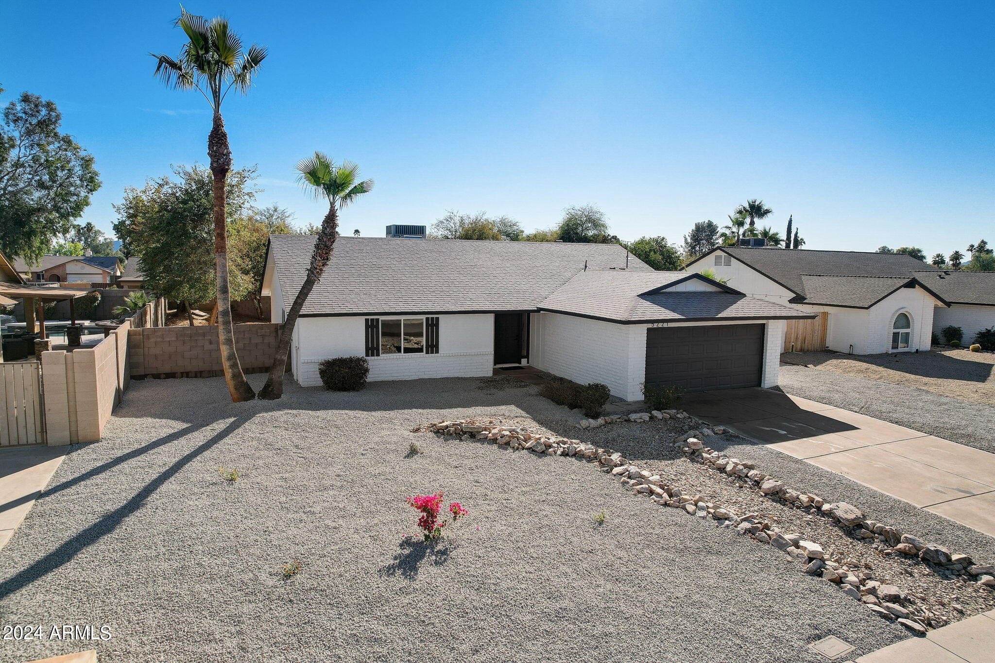 5221 E TIERRA BUENA Lane