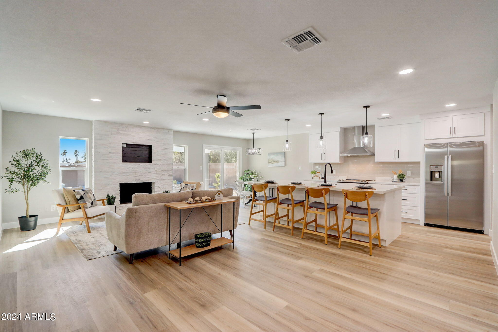 5221 E TIERRA BUENA Lane