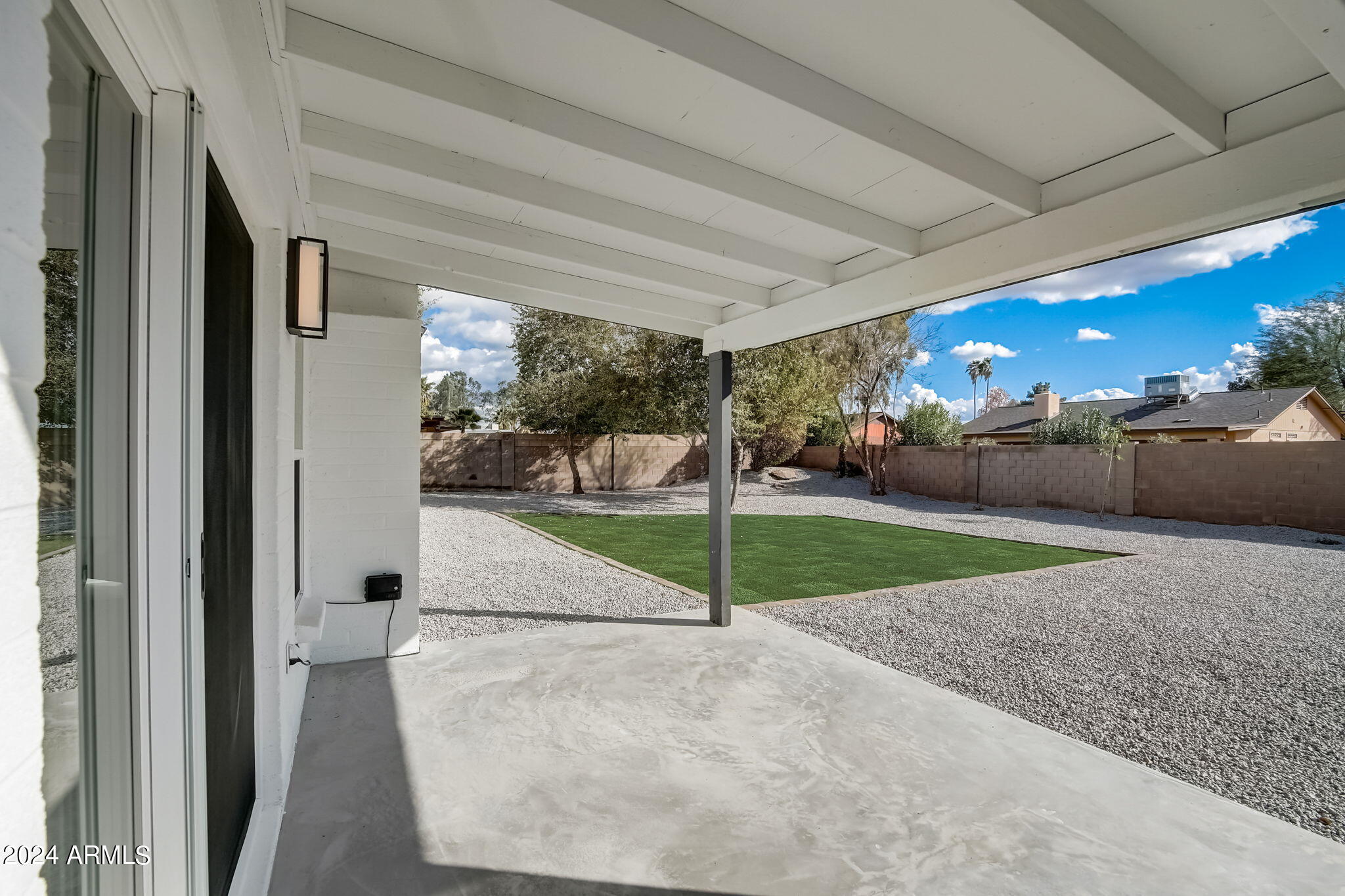 5221 E TIERRA BUENA Lane