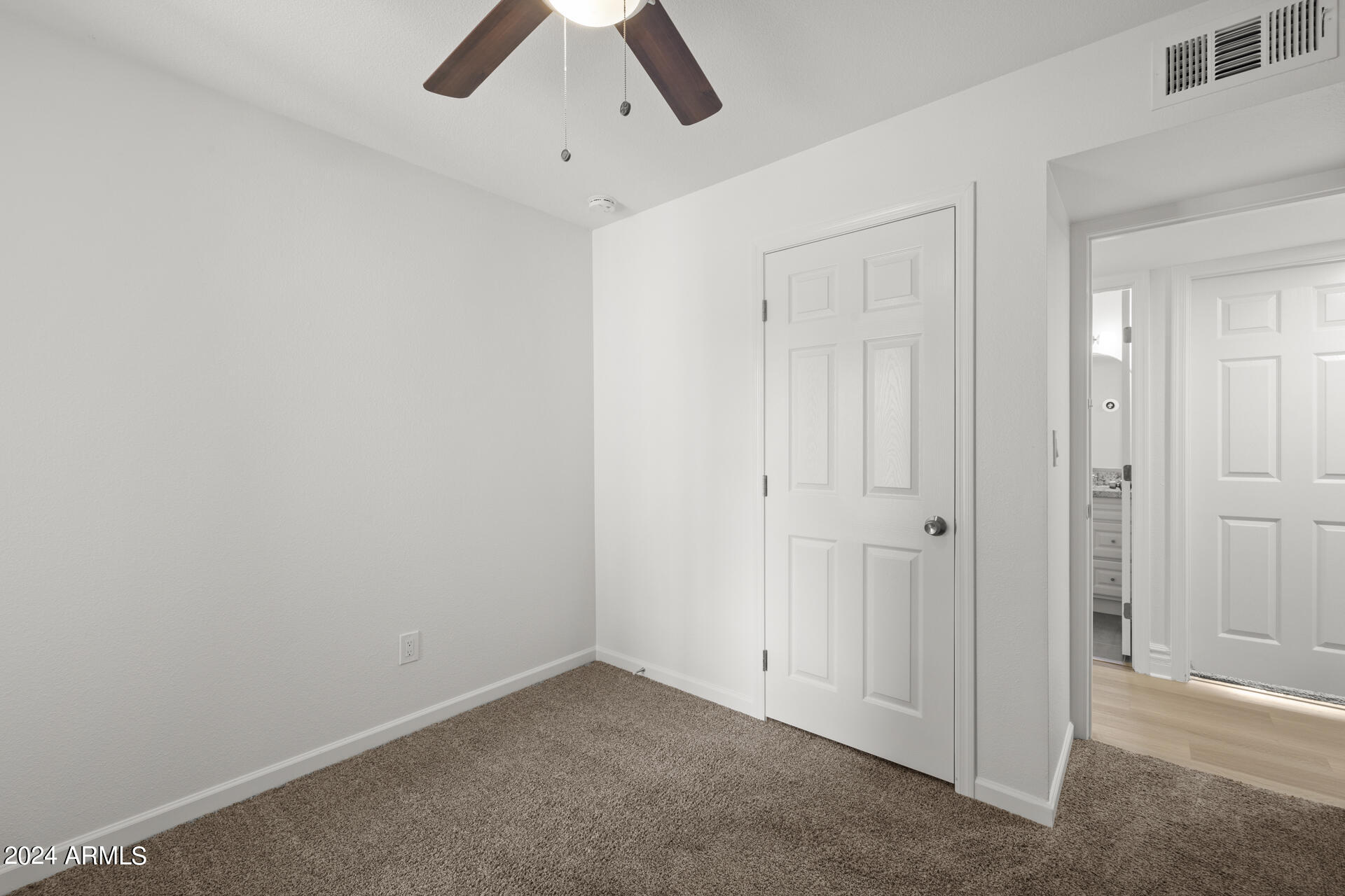 1018 S SANTA BARBARA --