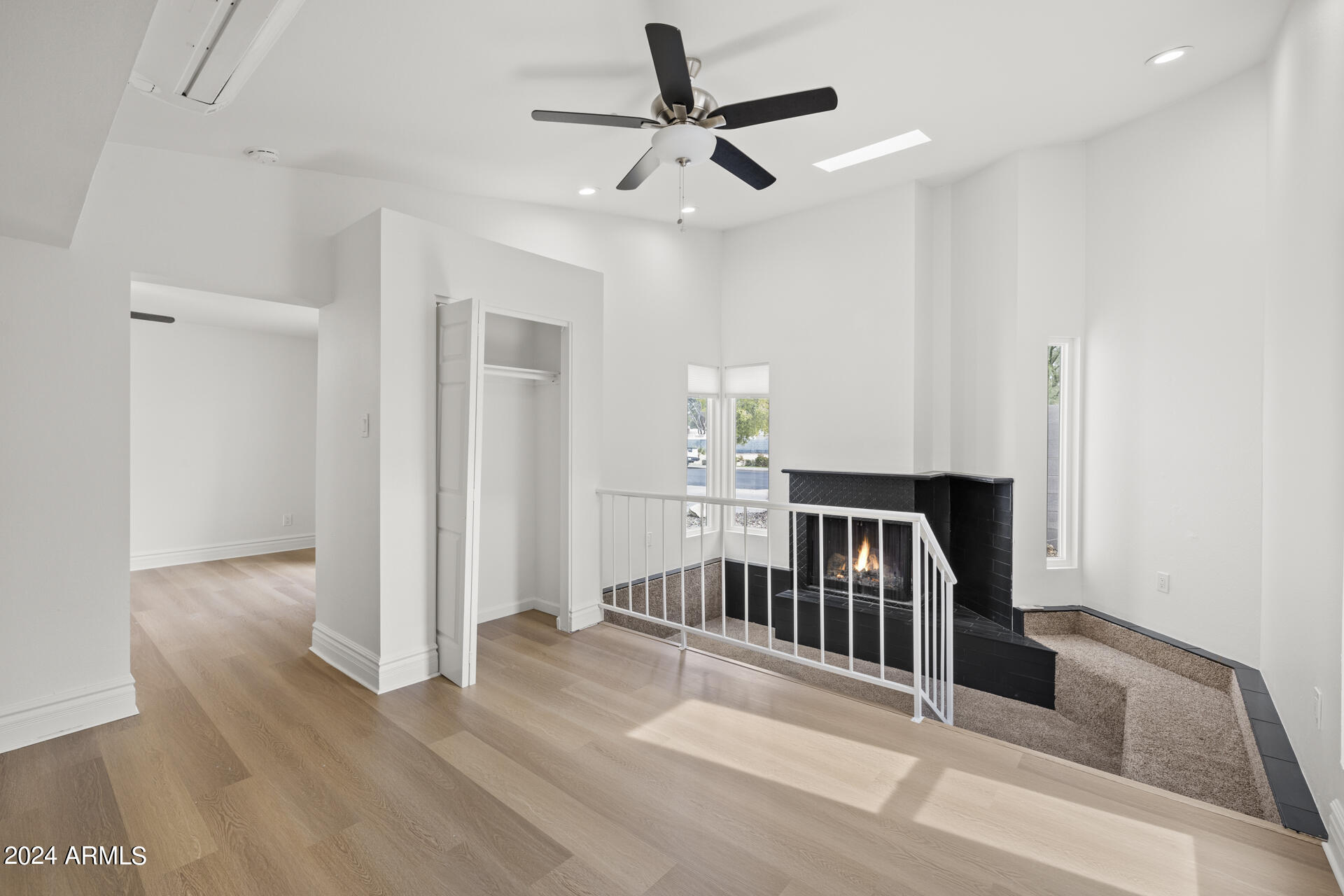 1018 S SANTA BARBARA --