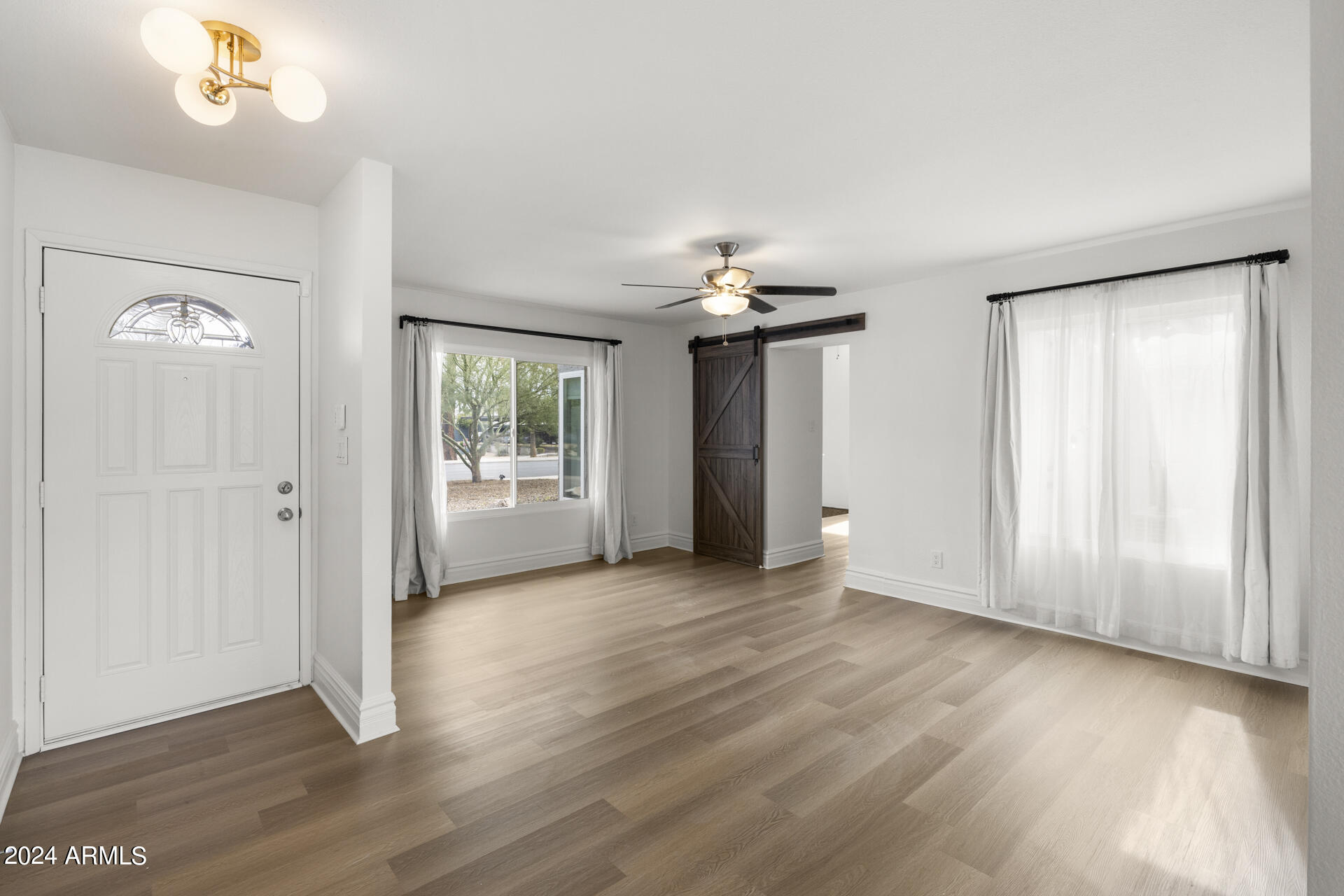 1018 S SANTA BARBARA --