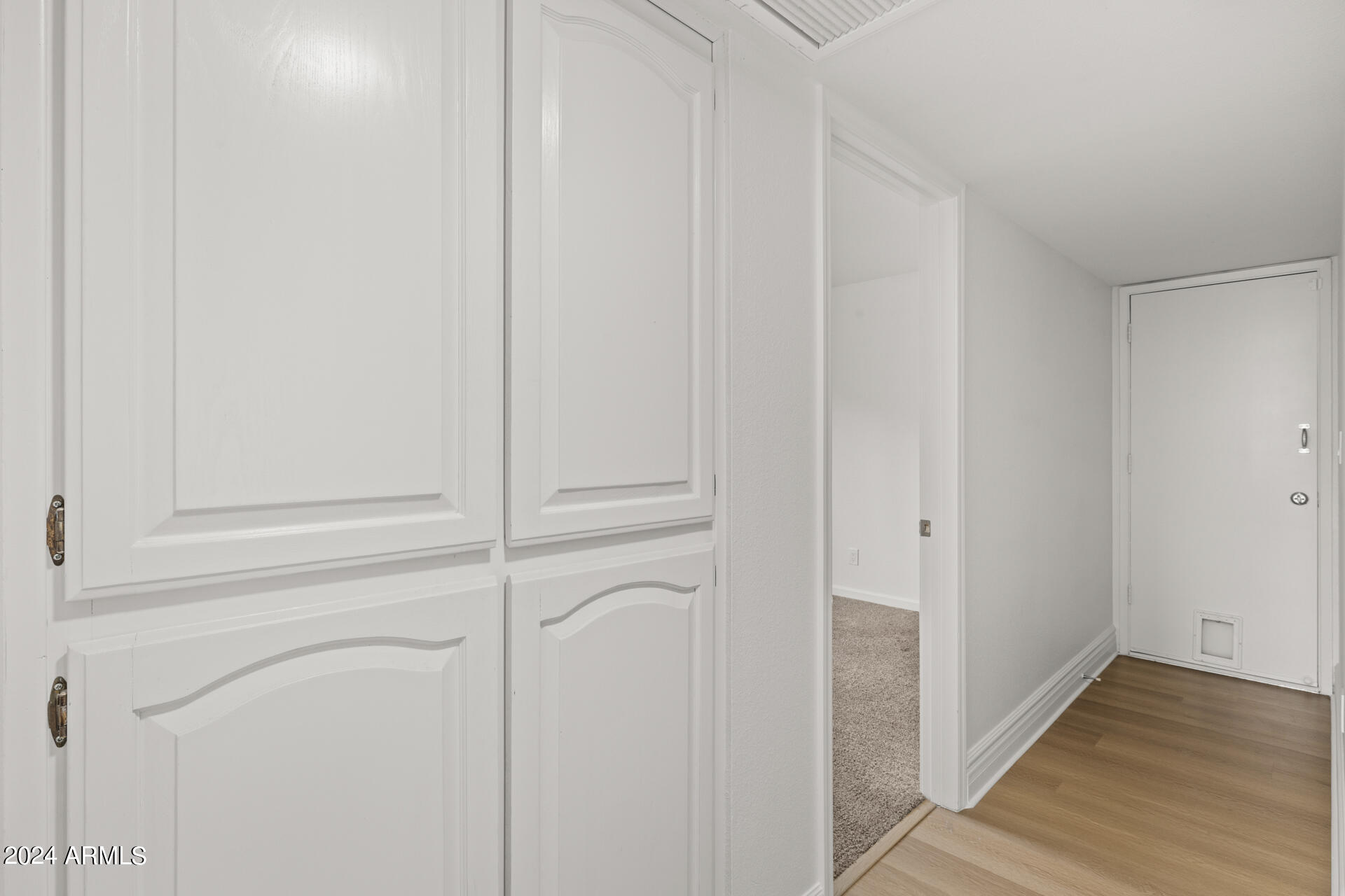 1018 S SANTA BARBARA --