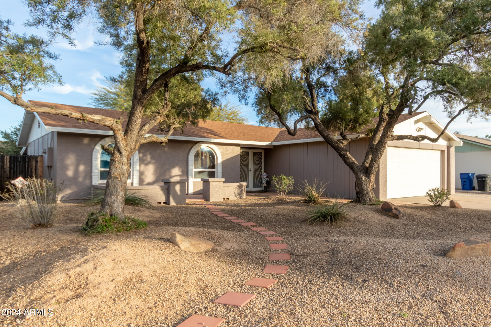 3039 S LONGMORE --