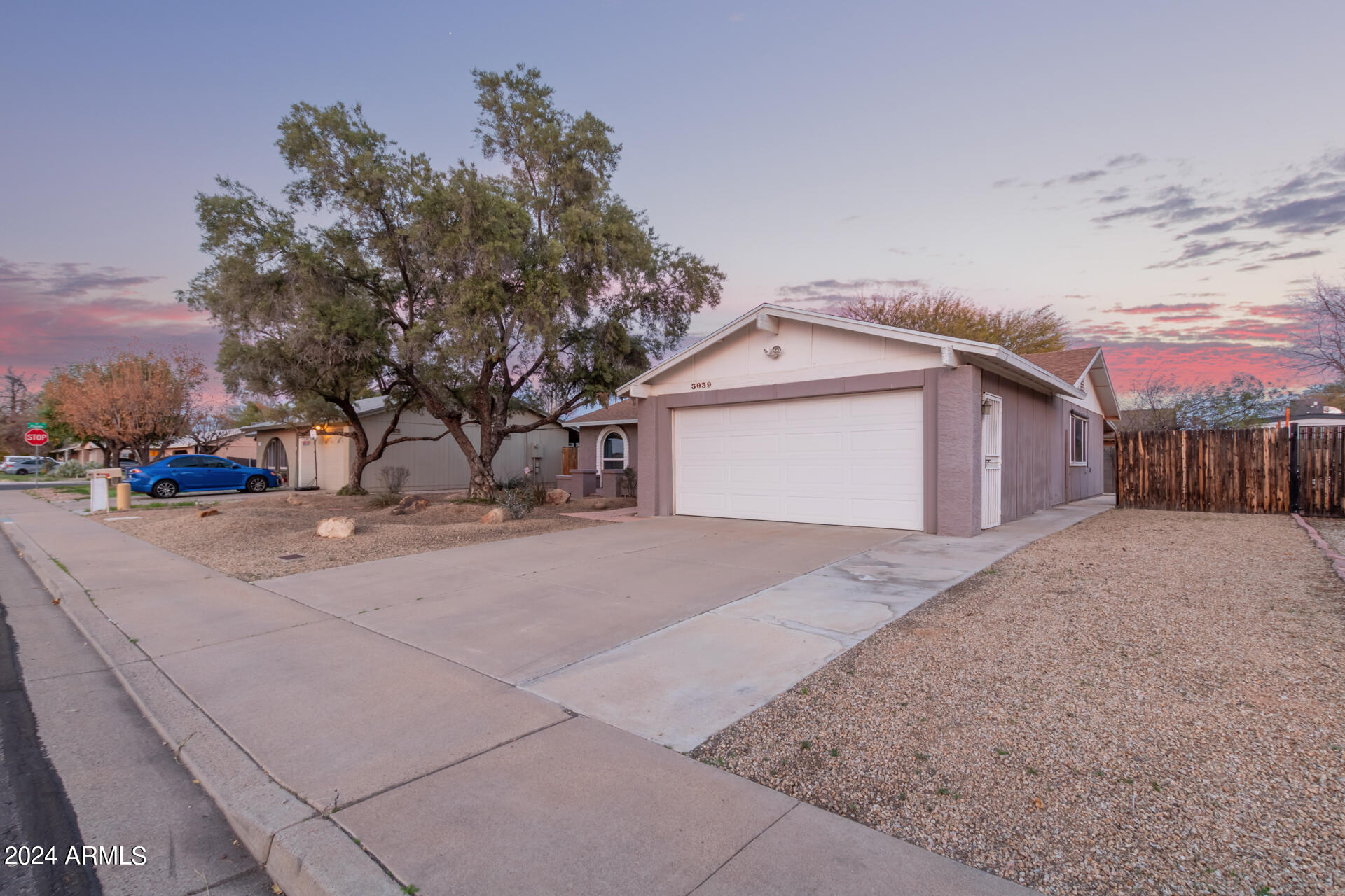 3039 S LONGMORE --