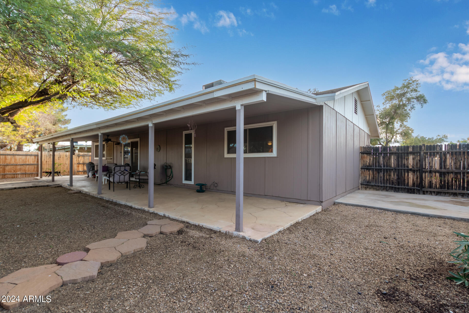 3039 S LONGMORE --