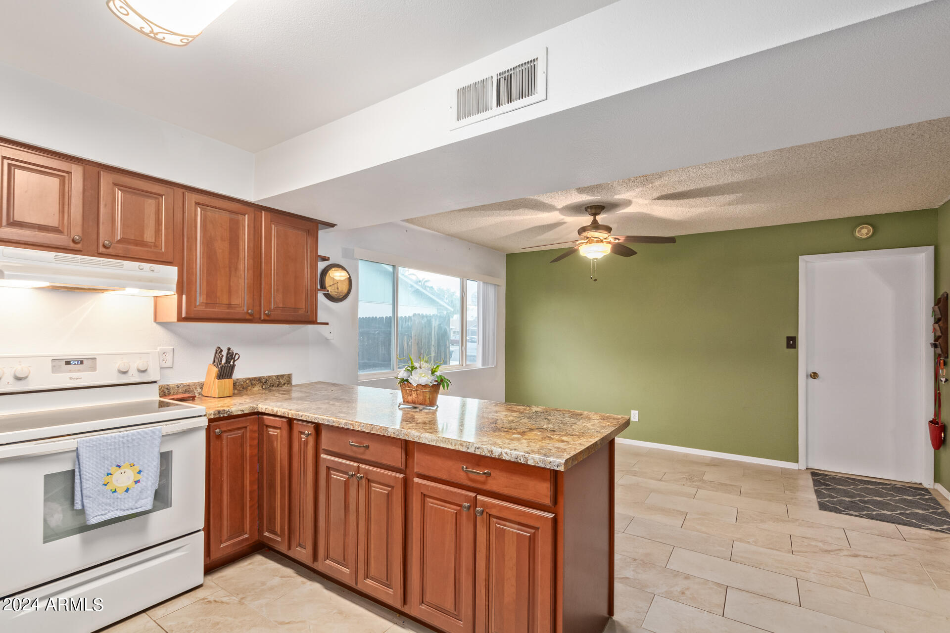 3039 S LONGMORE --