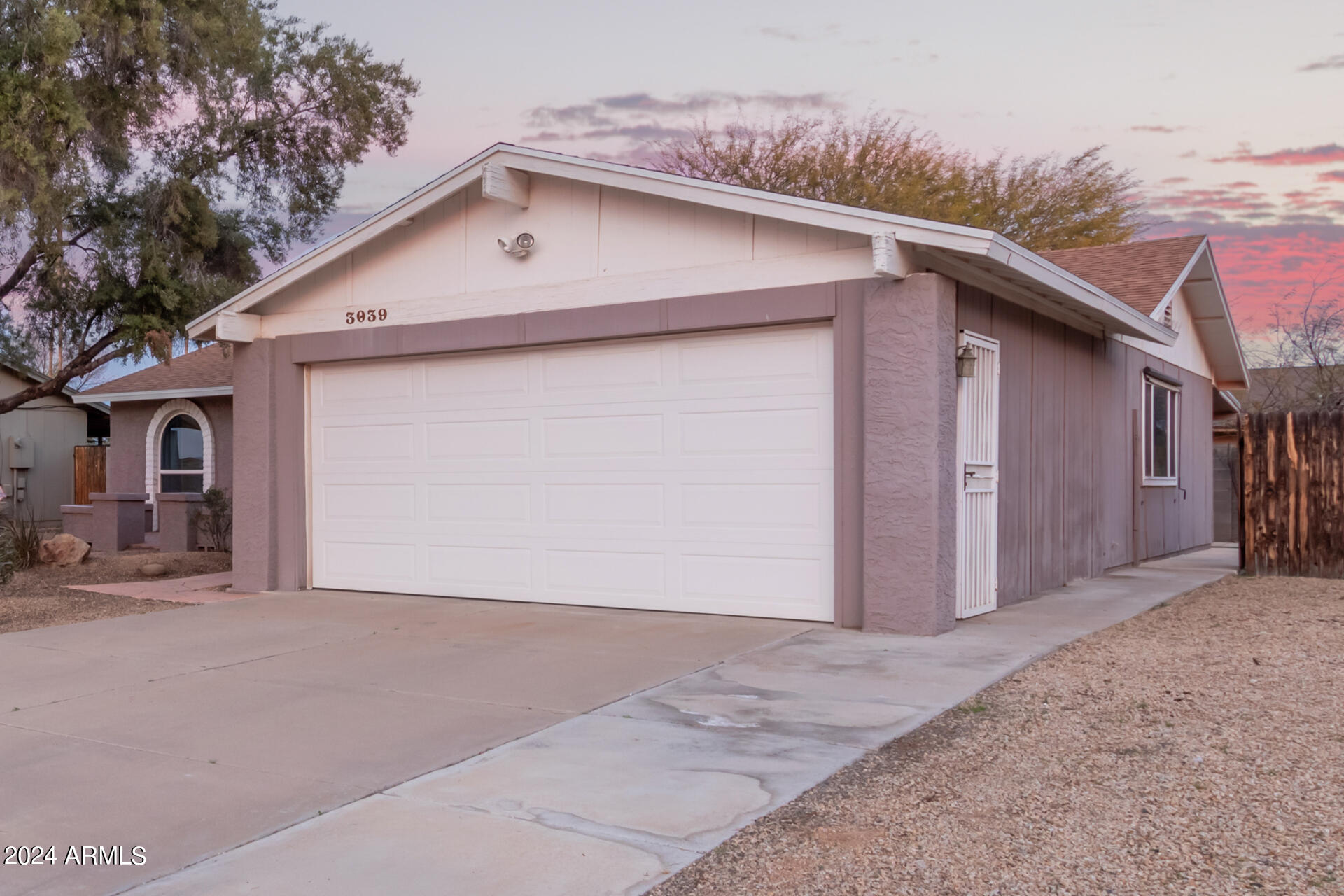 3039 S LONGMORE --