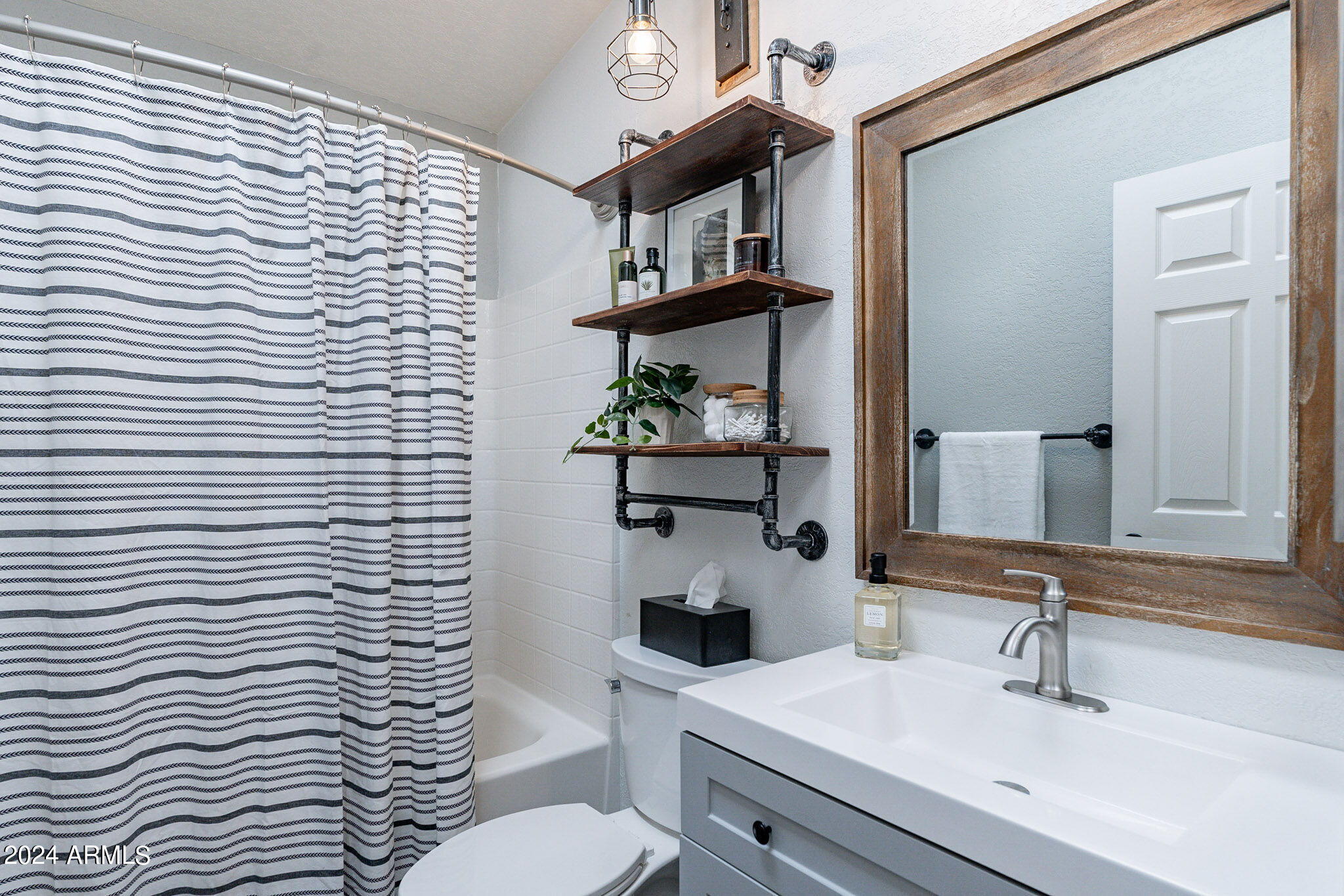 2400 E BASELINE Avenue # 295