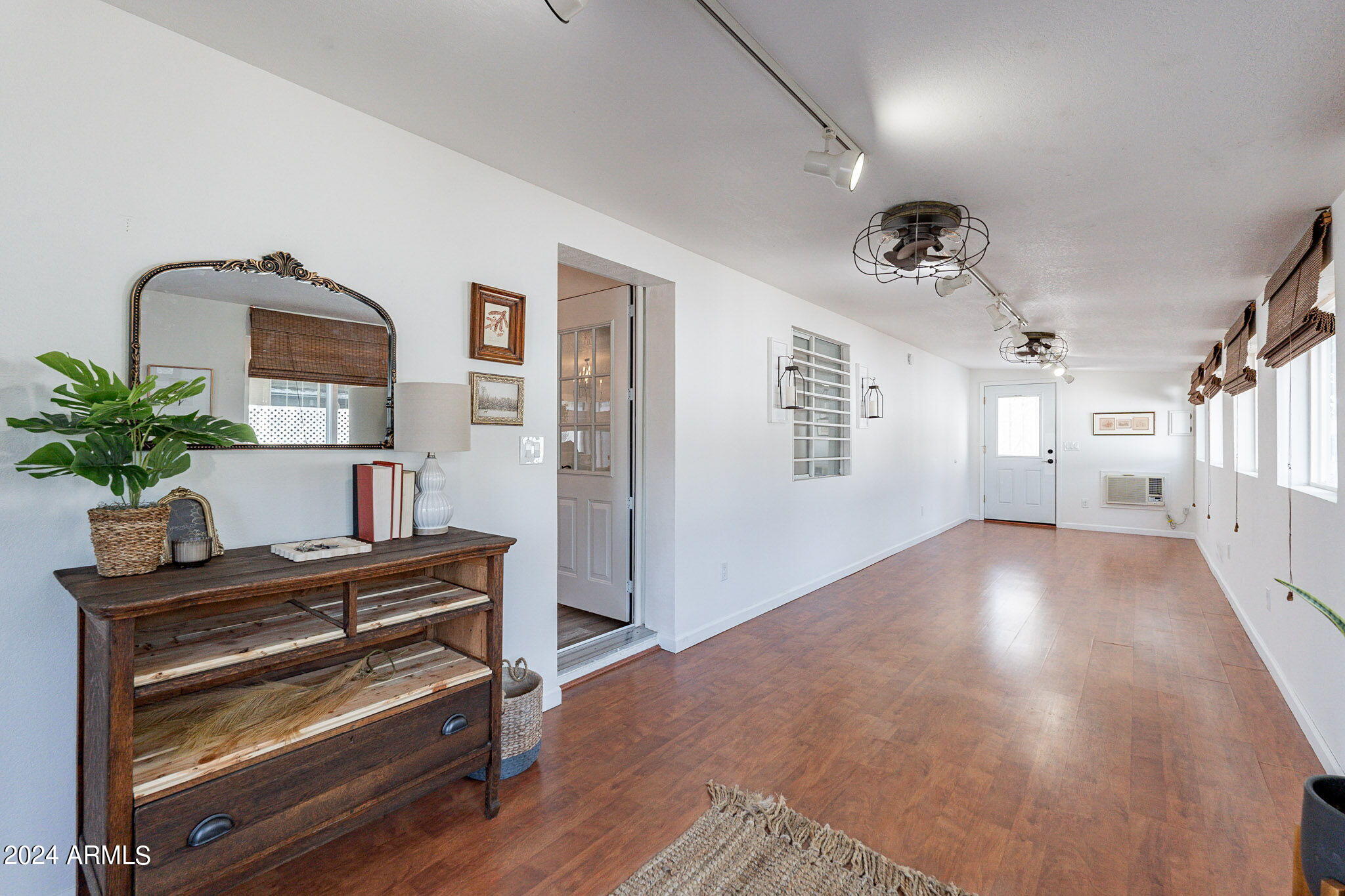 2400 E BASELINE Avenue # 295