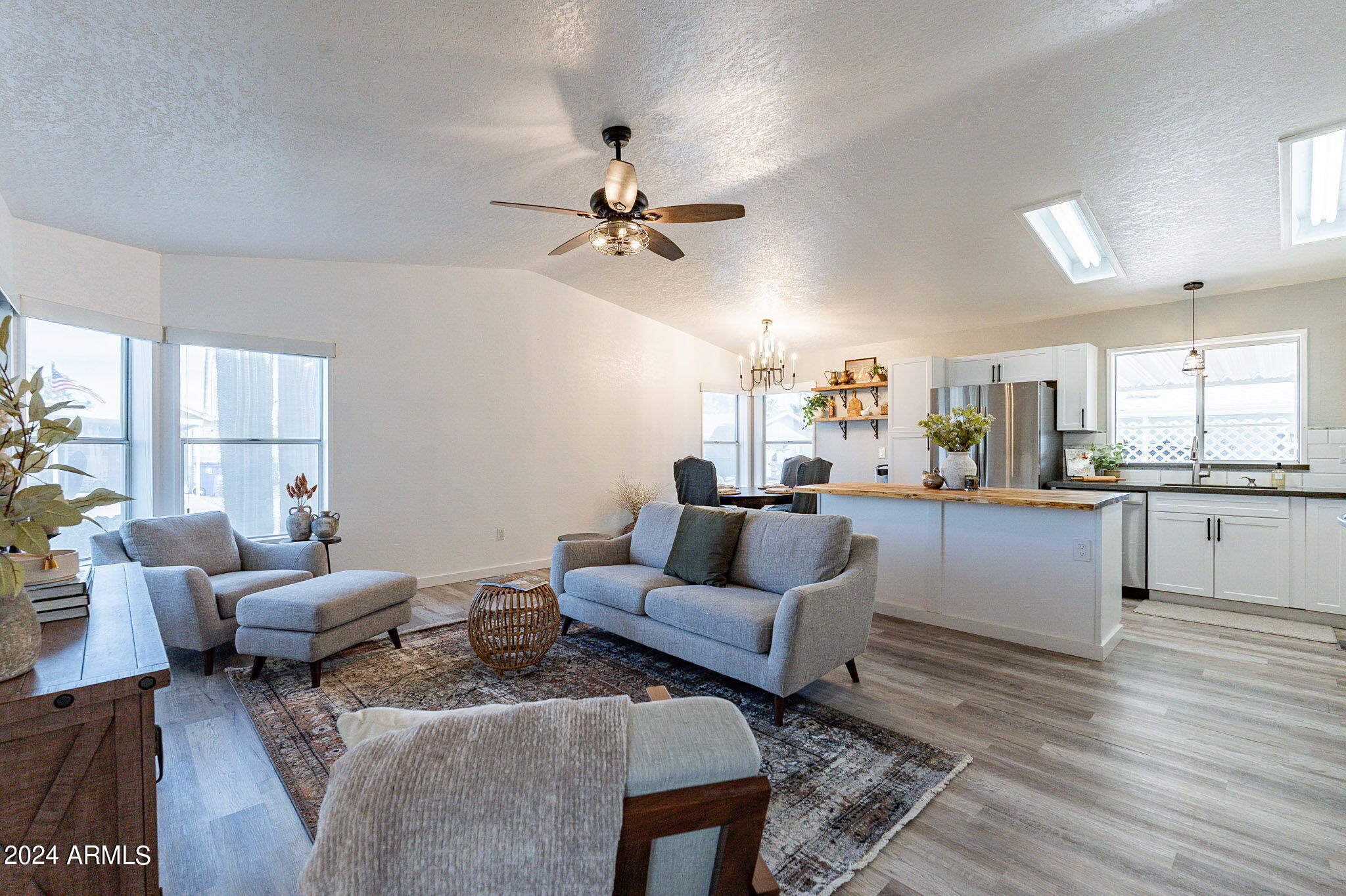 2400 E BASELINE Avenue # 295