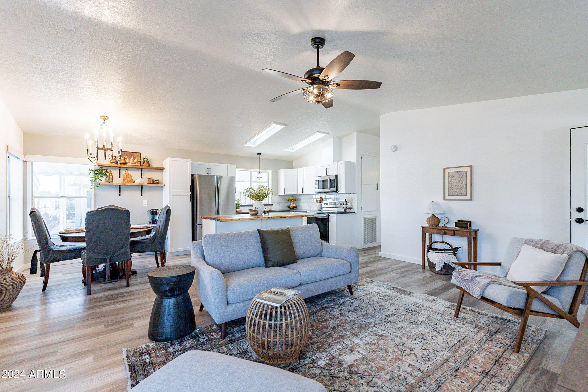 2400 E BASELINE Avenue # 295
