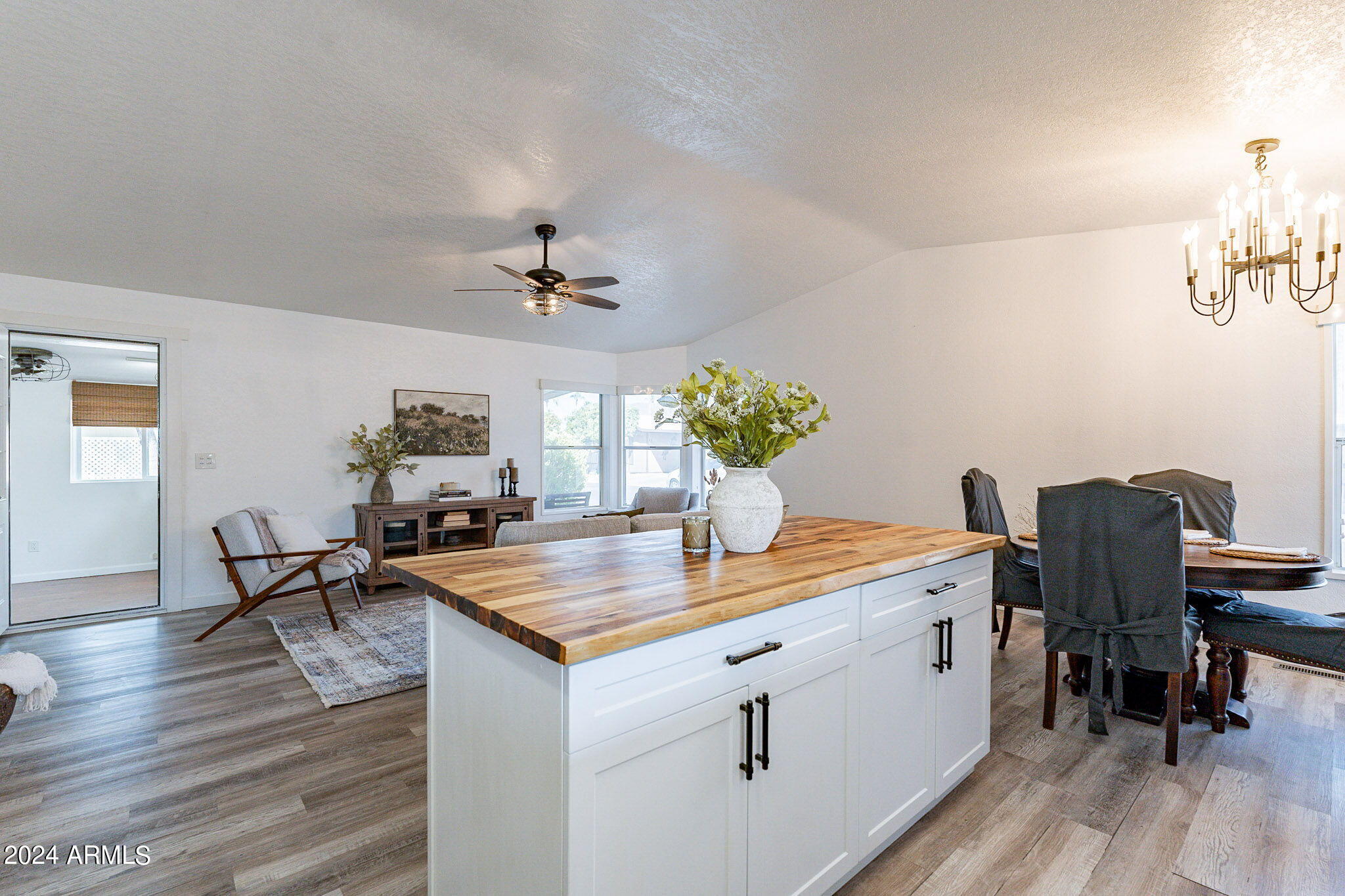 2400 E BASELINE Avenue # 295
