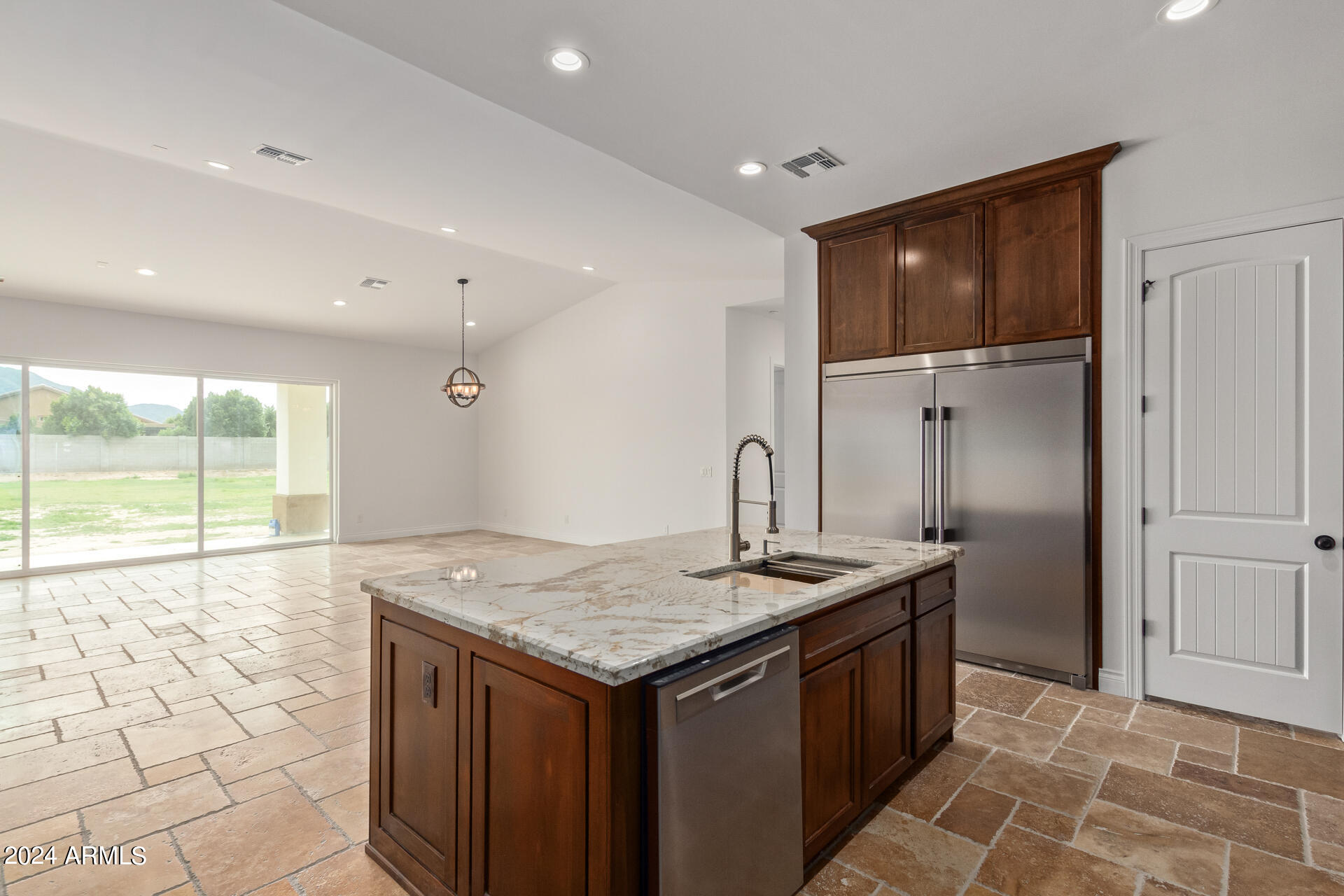 3141 W BASELINE Road