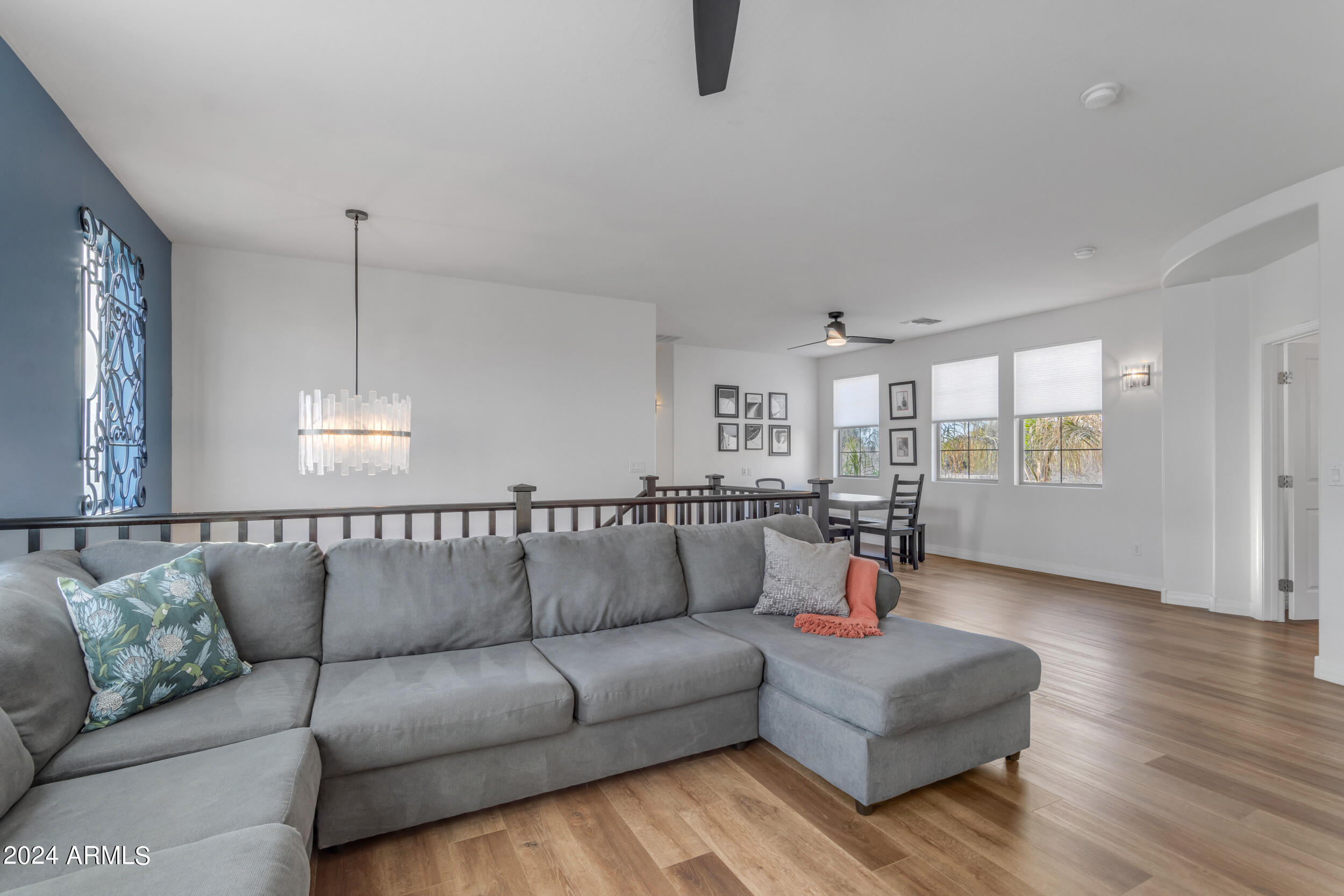 6065 S JOSLYN Lane
