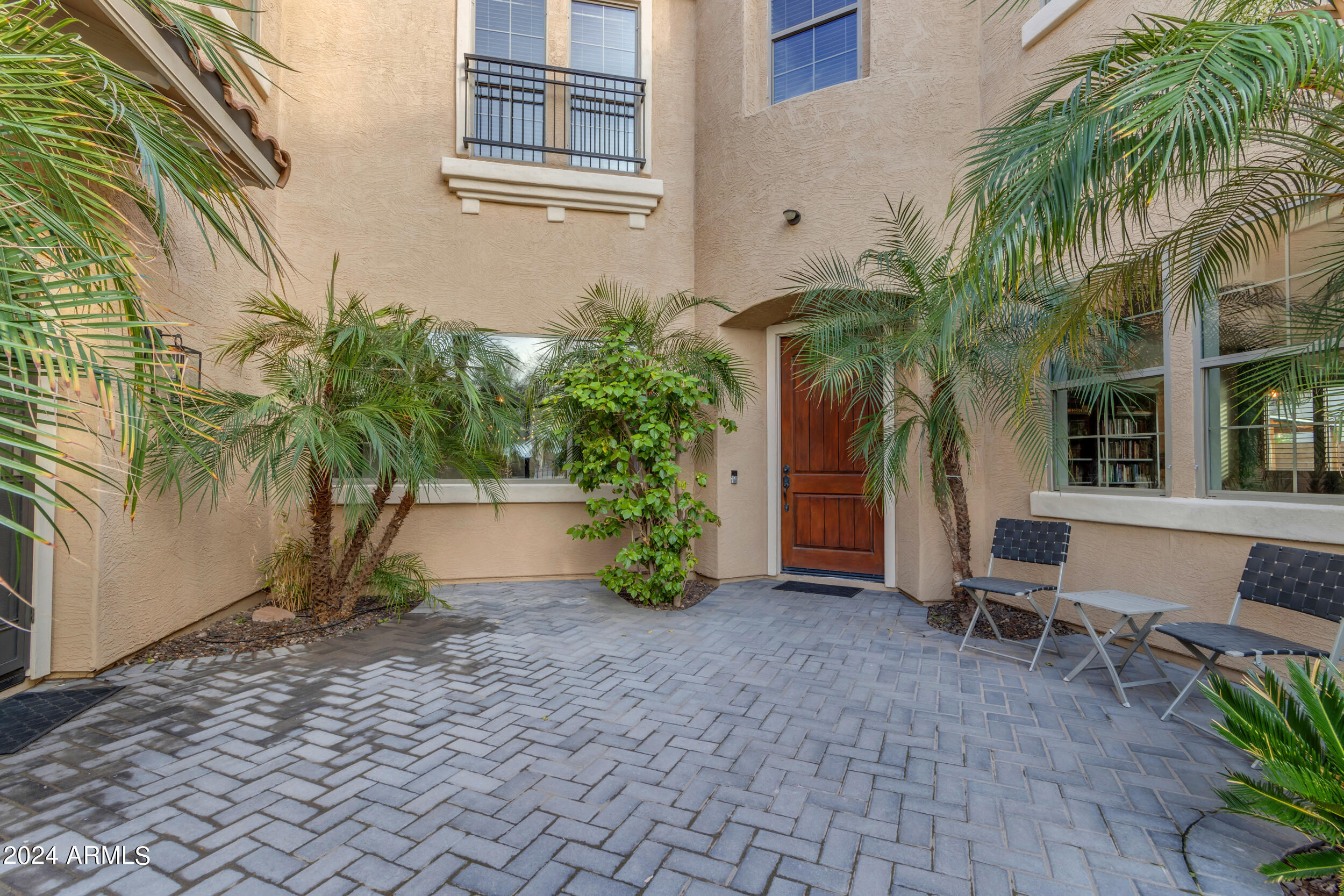 6065 S JOSLYN Lane