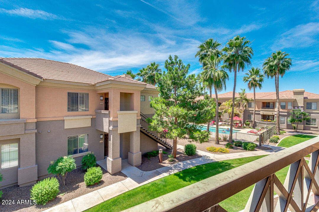 1941 S PIERPONT Drive # 2076