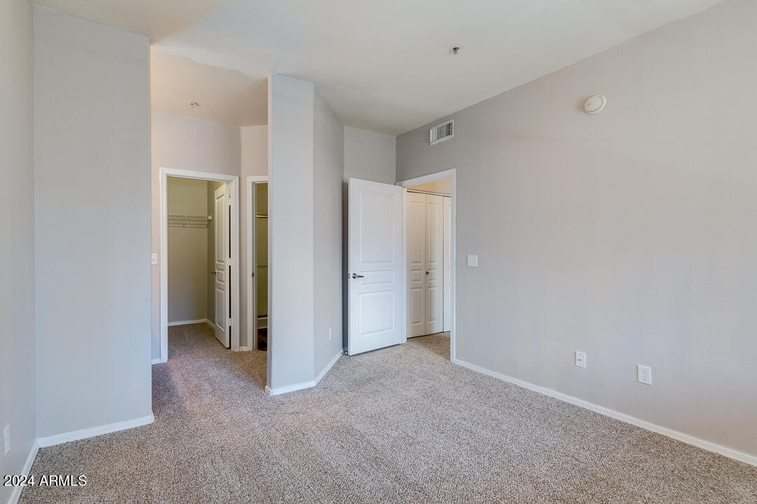 1941 S PIERPONT Drive # 2076