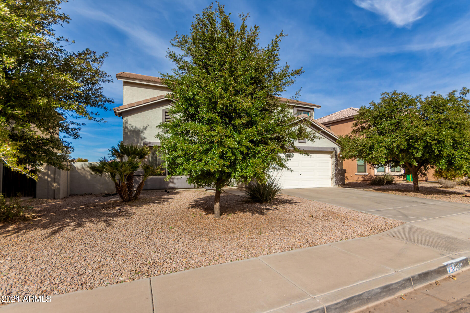 1588 E OAK Road