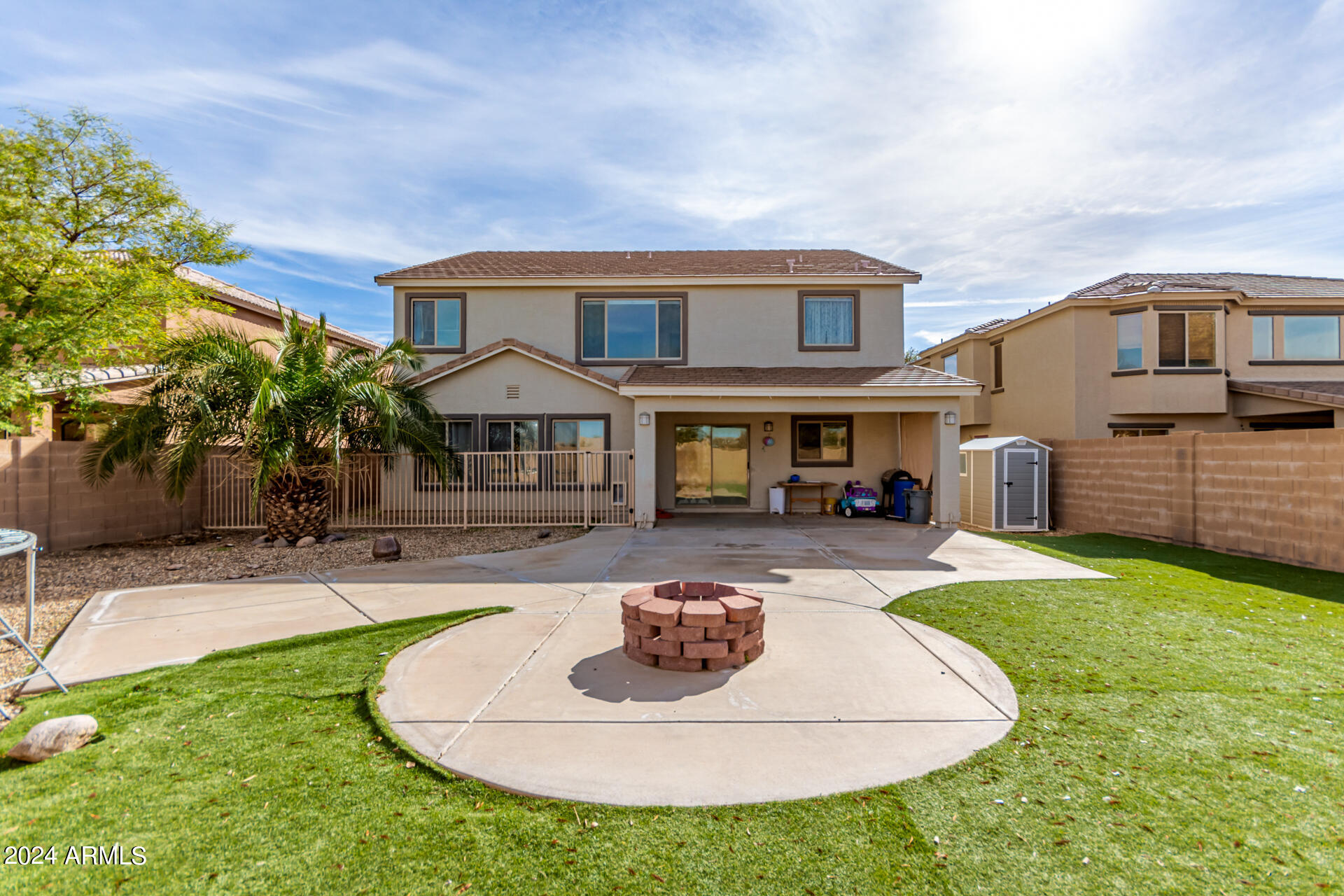 1588 E OAK Road