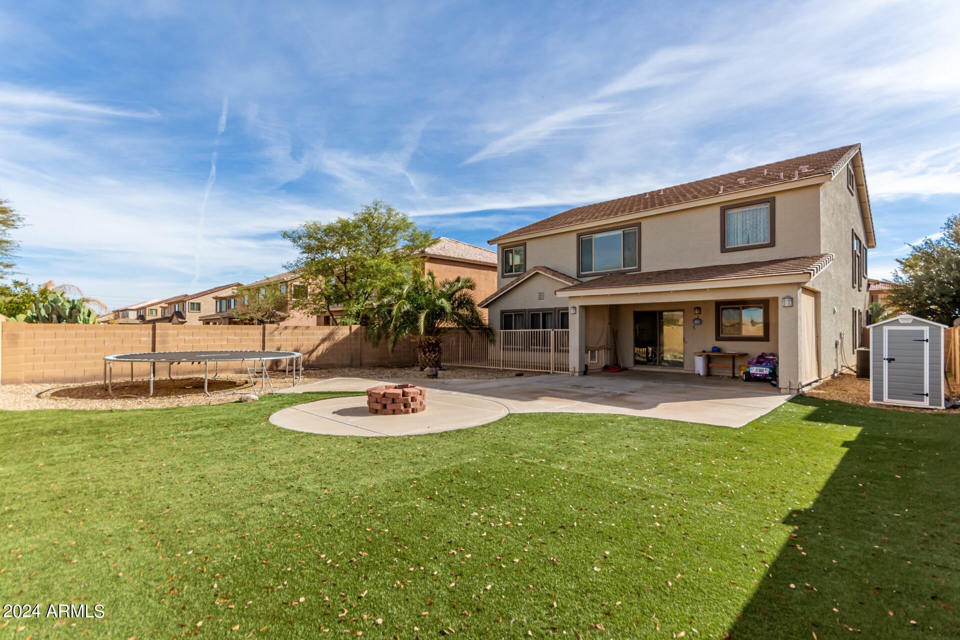 1588 E OAK Road