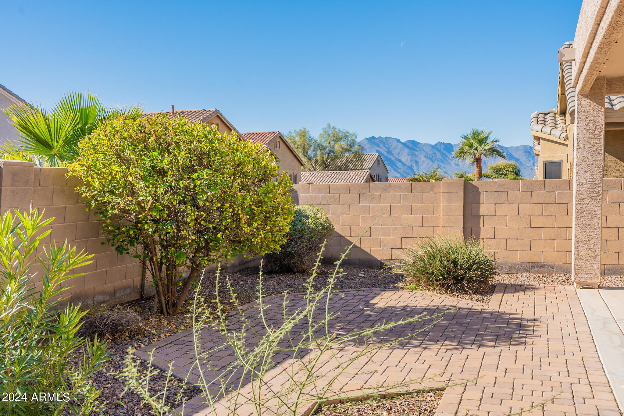 3001 W SILVER FOX Way