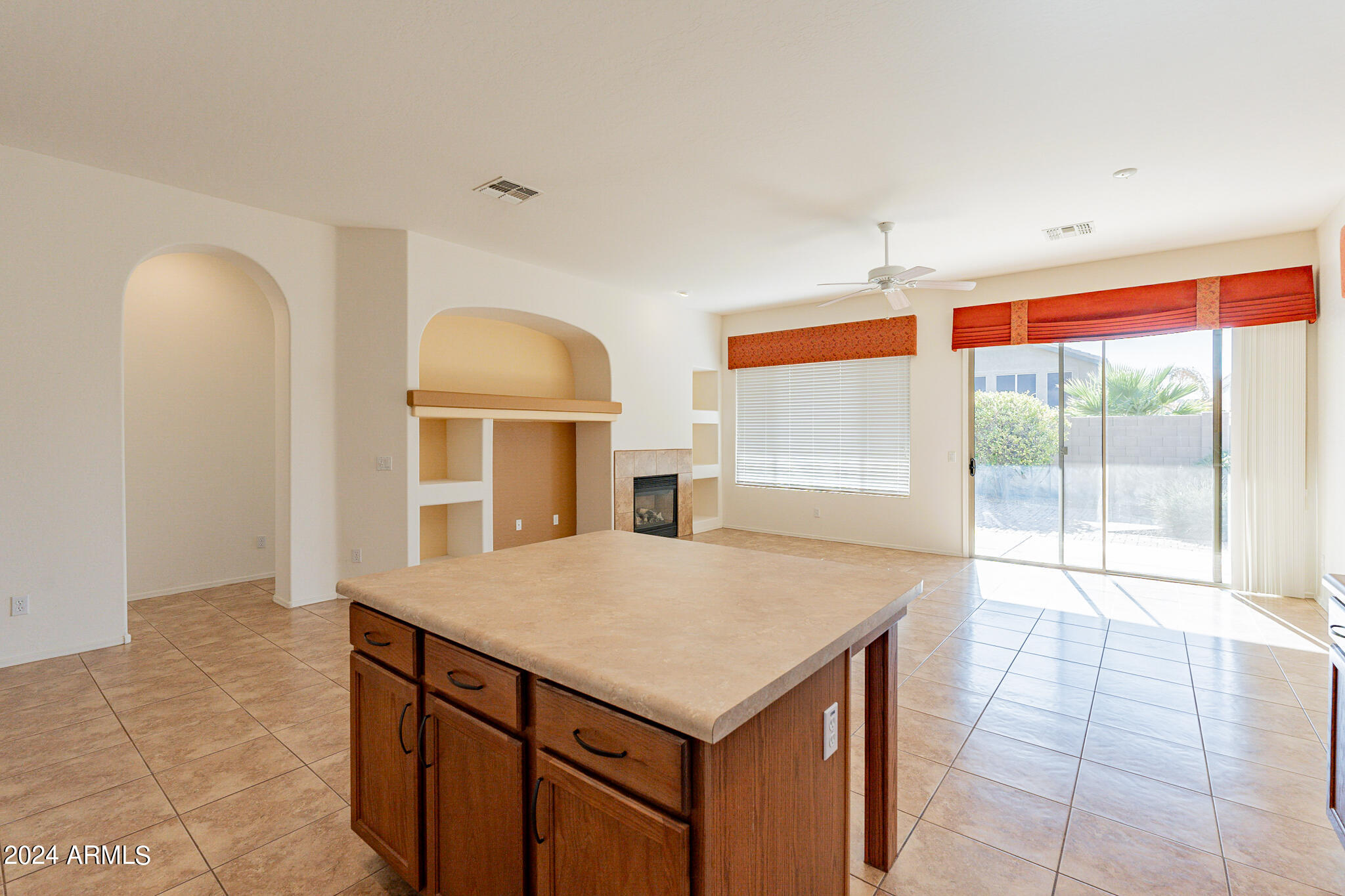 3001 W SILVER FOX Way