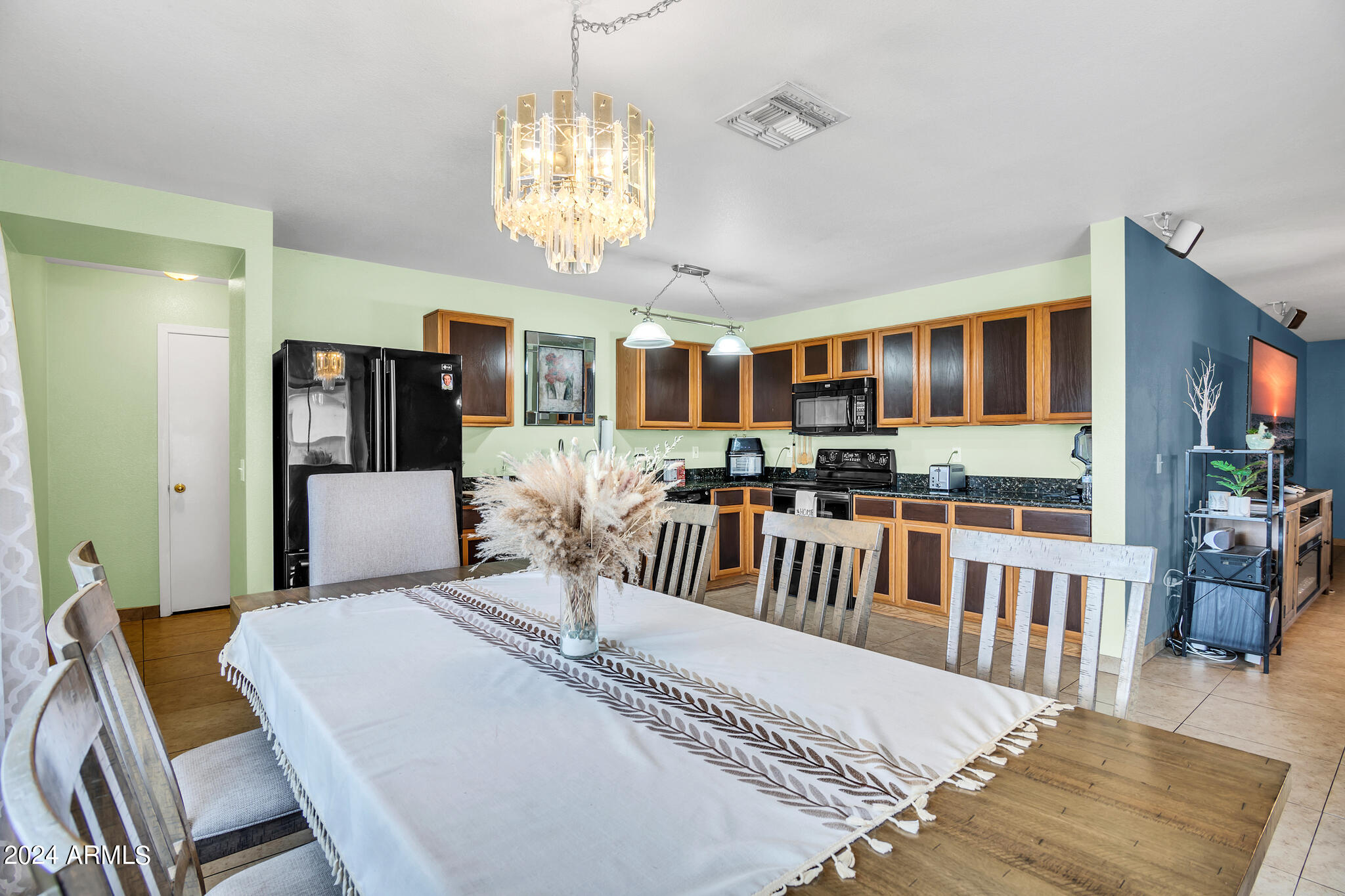 11529 W BLOOMFIELD Road