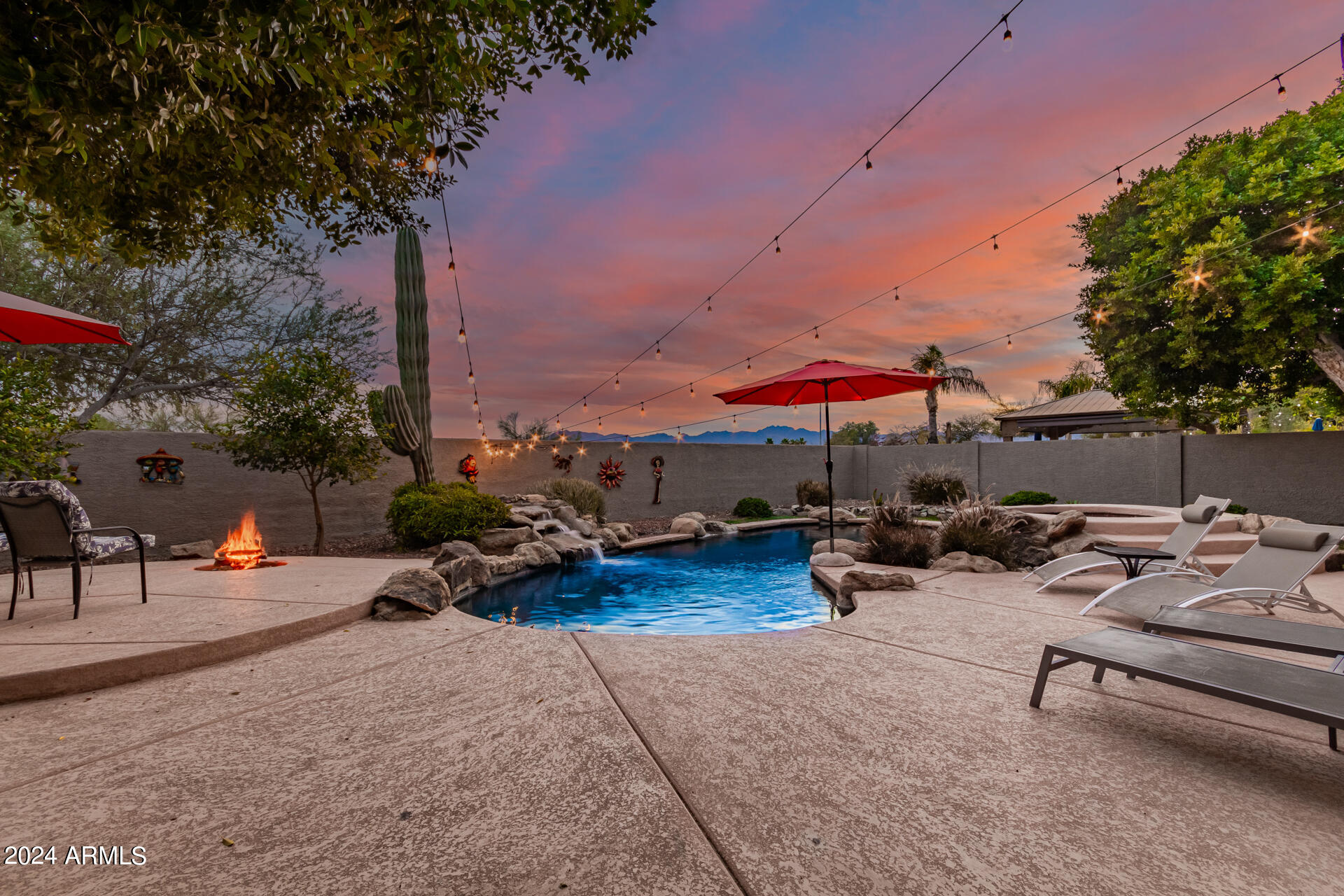 1613 W South Fork Drive