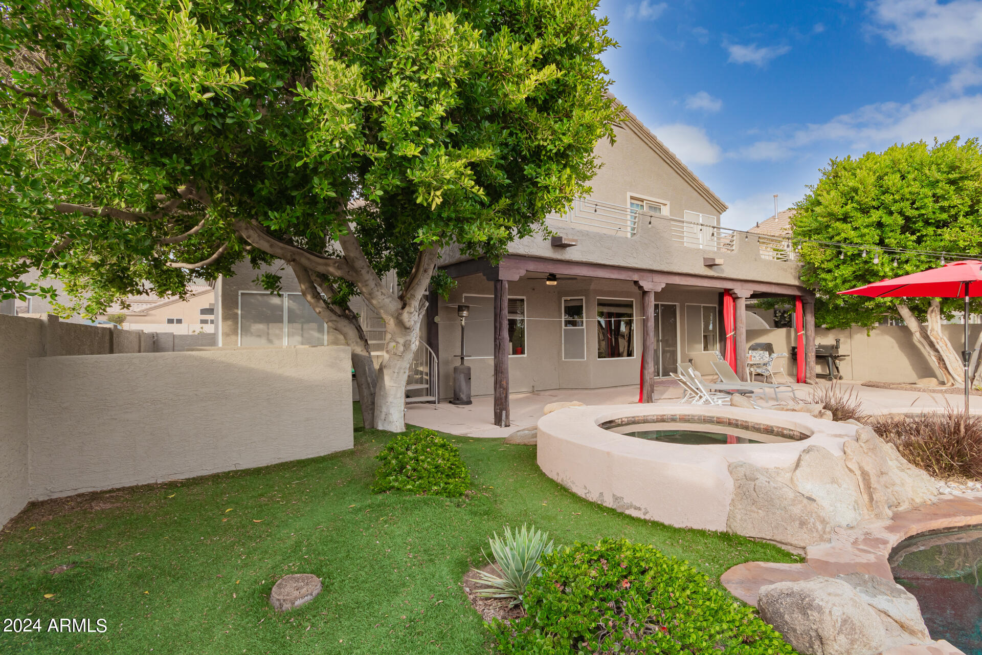 1613 W South Fork Drive