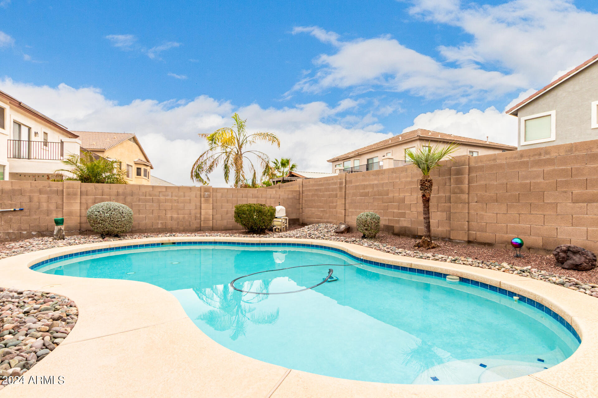 45183 W RHEA Road