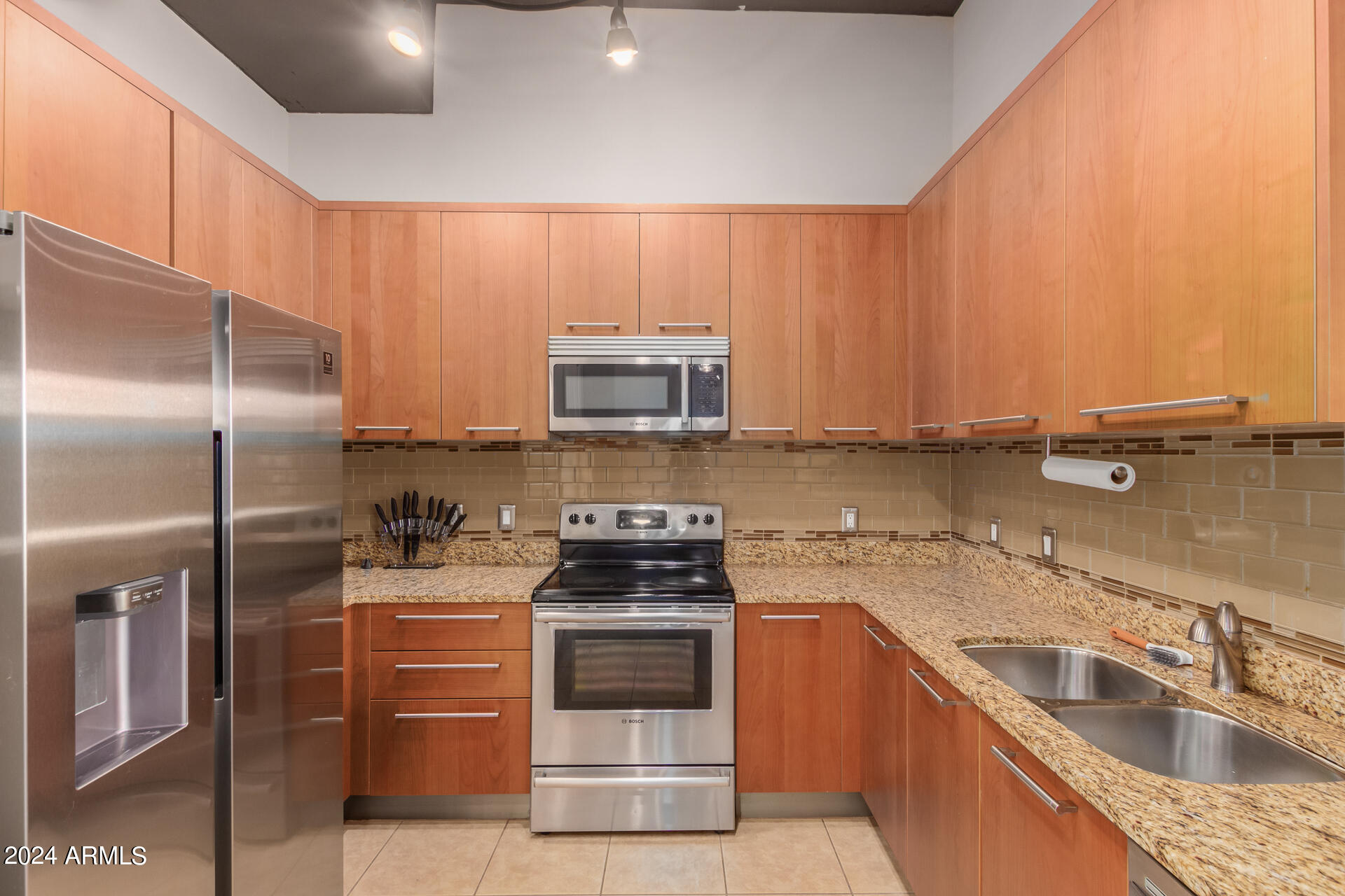 1 E LEXINGTON Avenue # 311