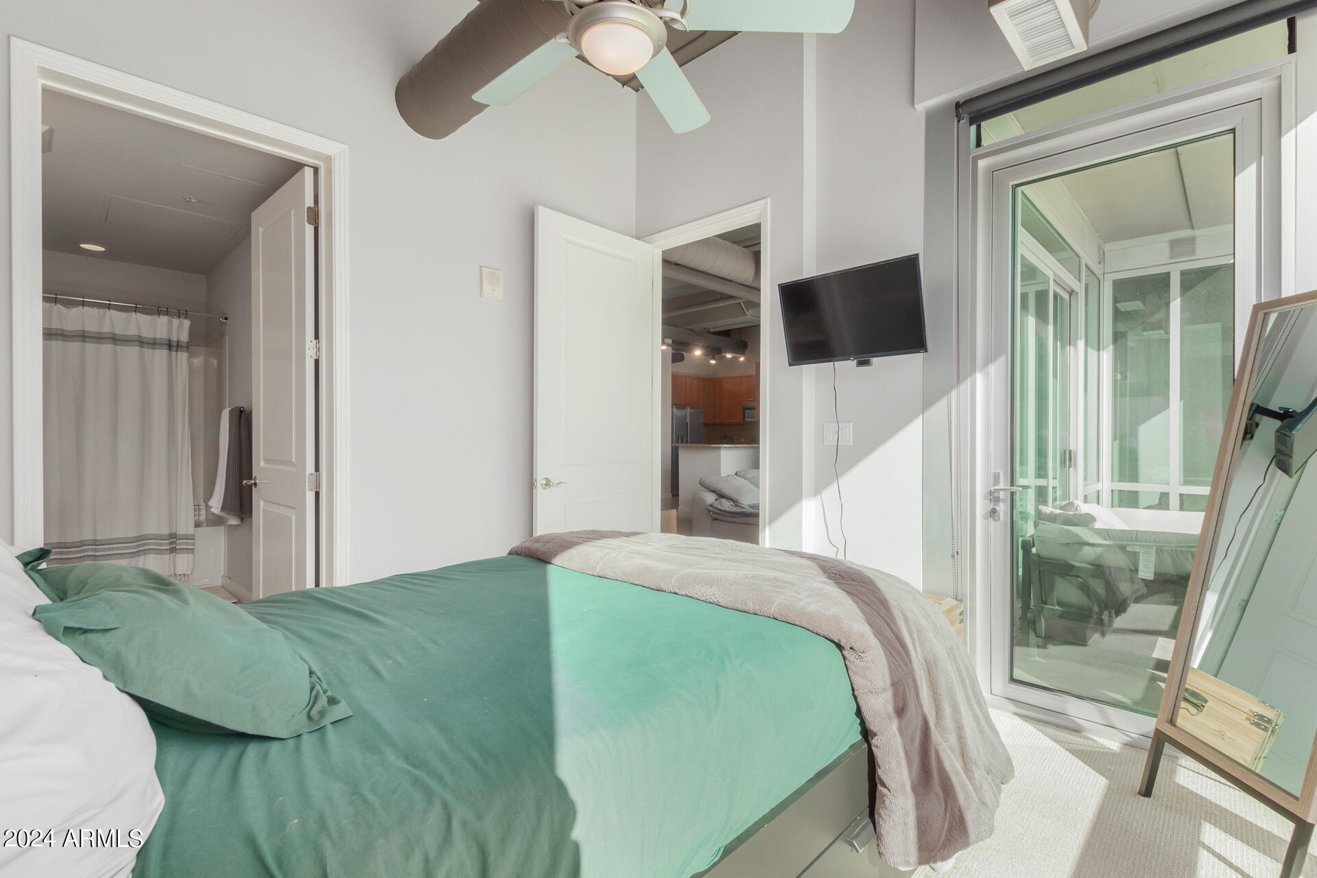 1 E LEXINGTON Avenue # 311