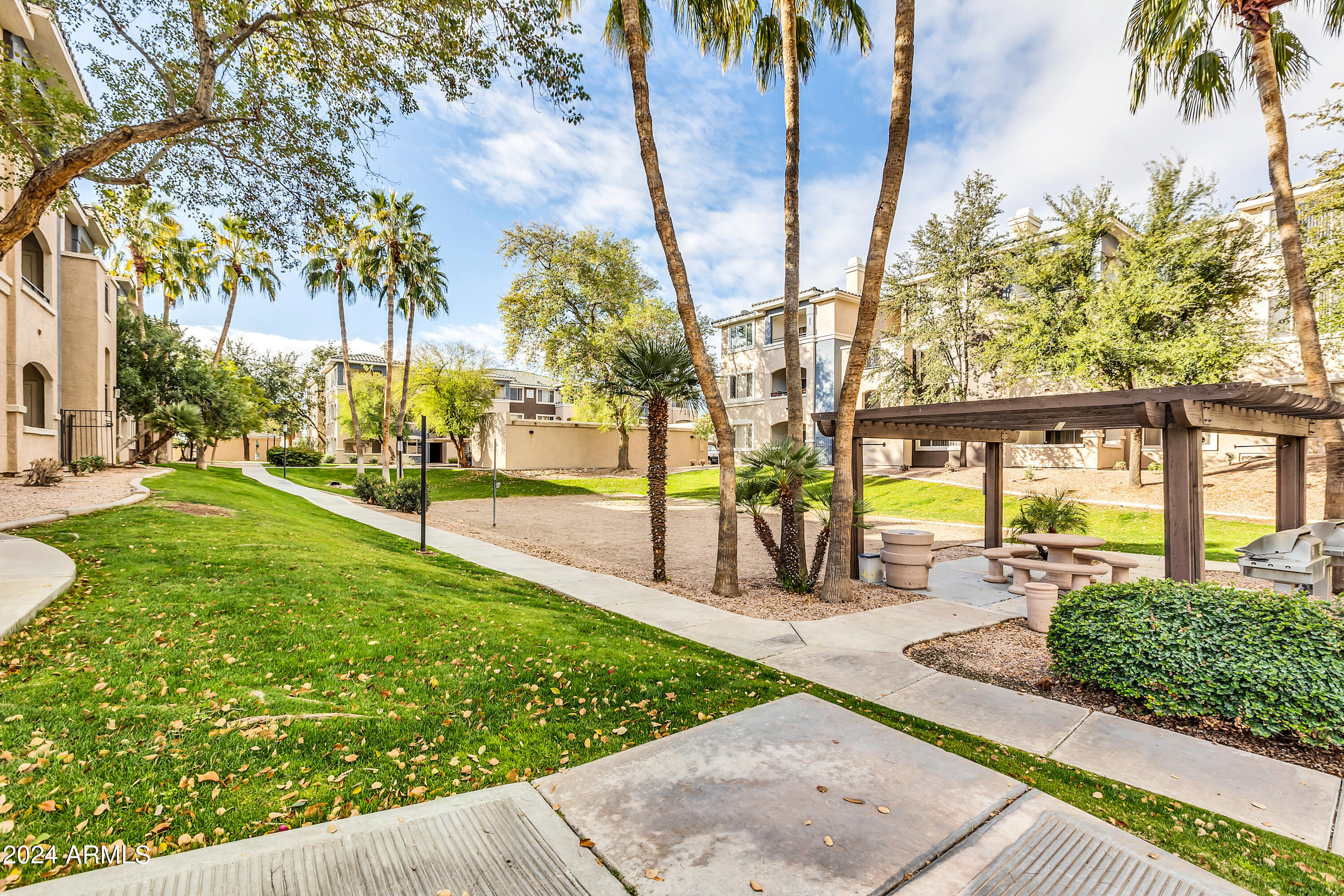 5345 E VAN BUREN Street # 161