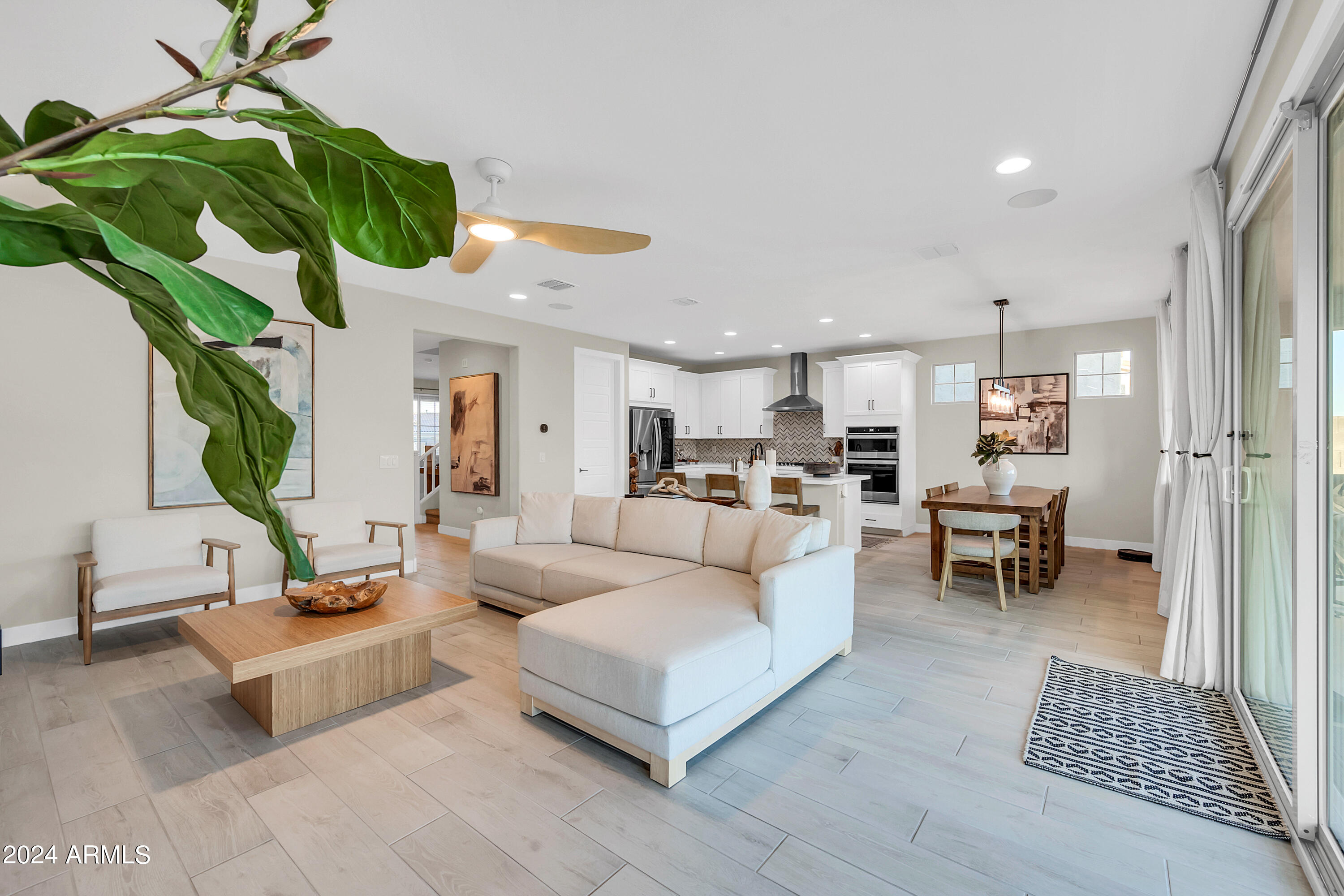 19749 W PINCHOT Drive