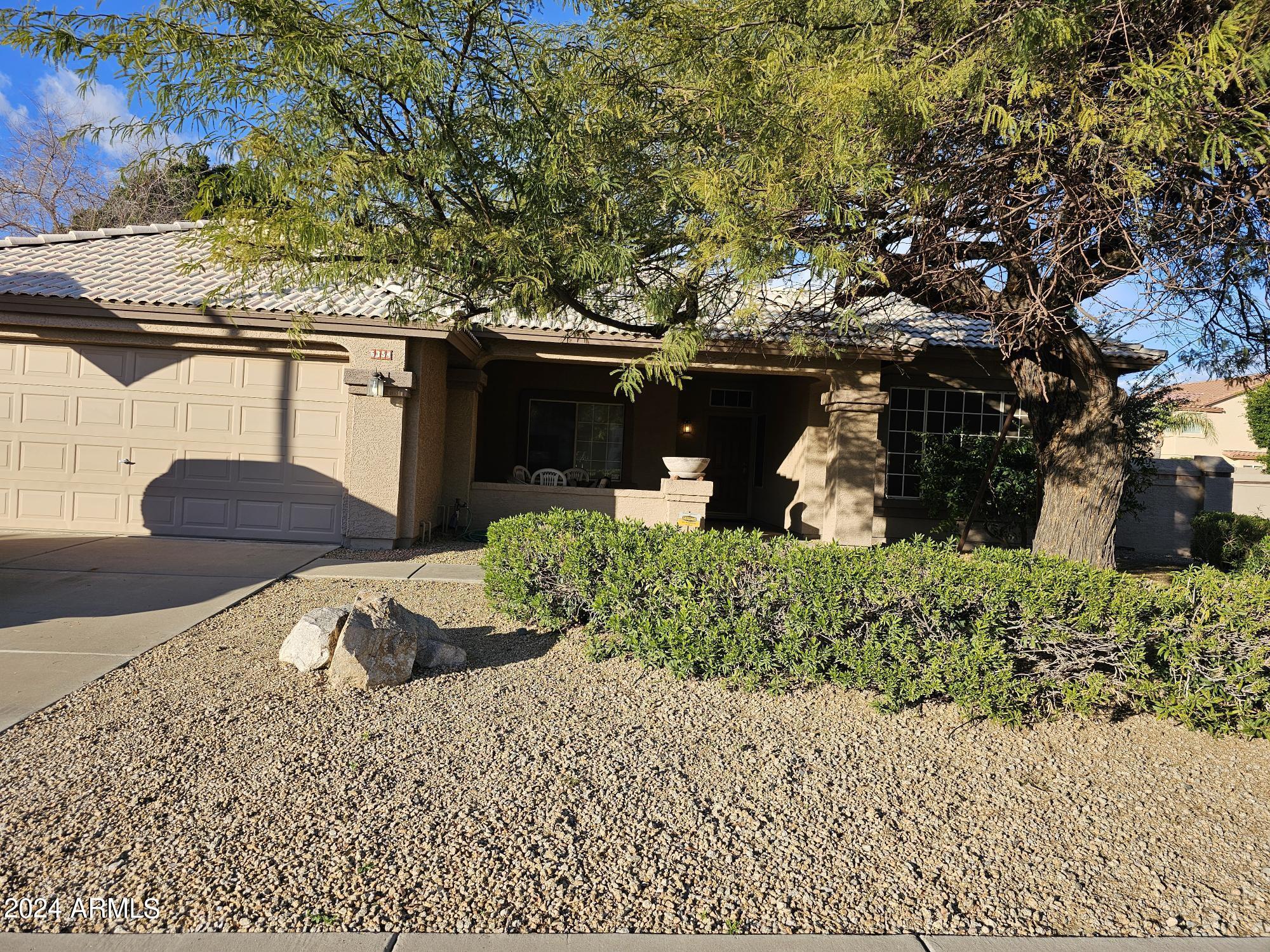6354 W AURORA Drive