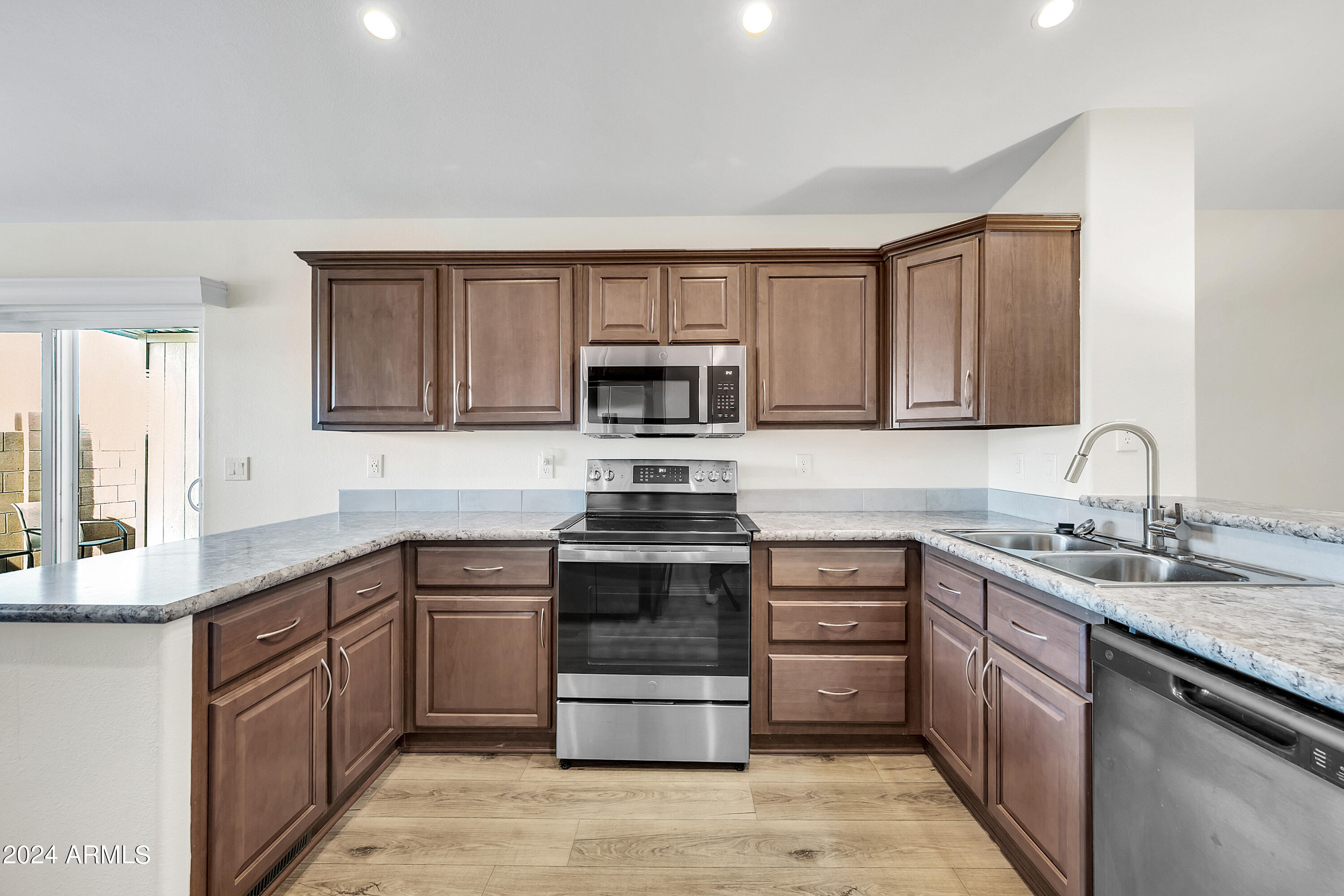 17506 W VAN BUREN Street # 440