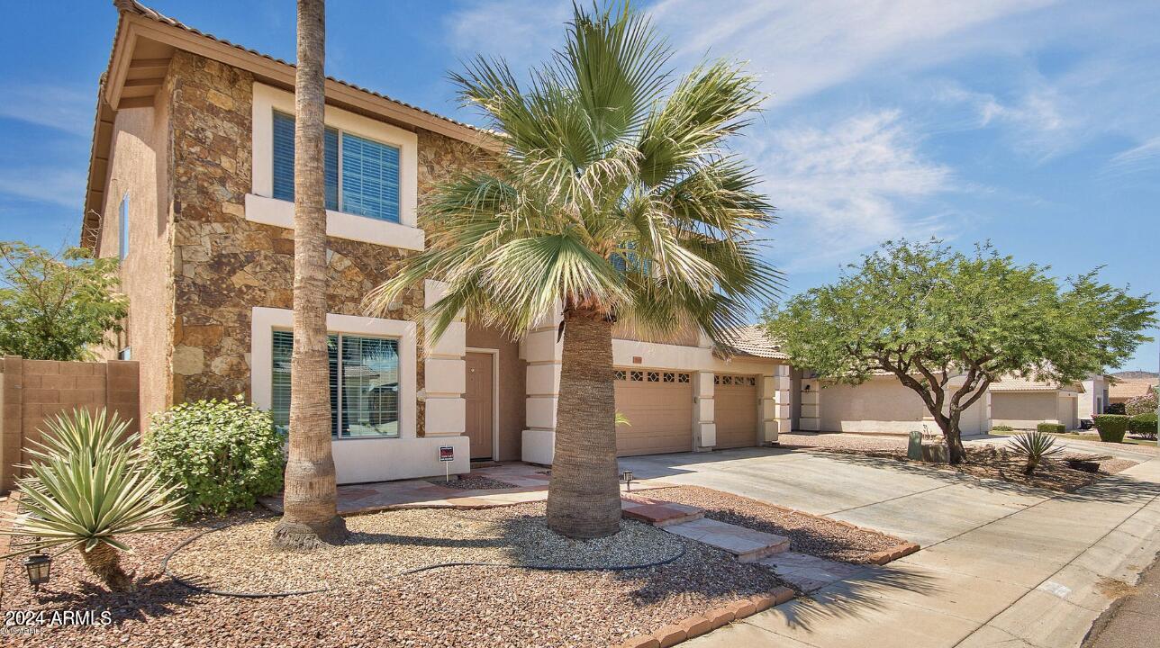 3009 W QUAIL Avenue