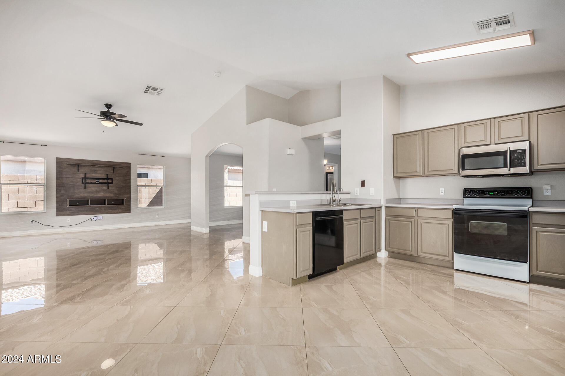 3626 W SAGUARO PARK Lane