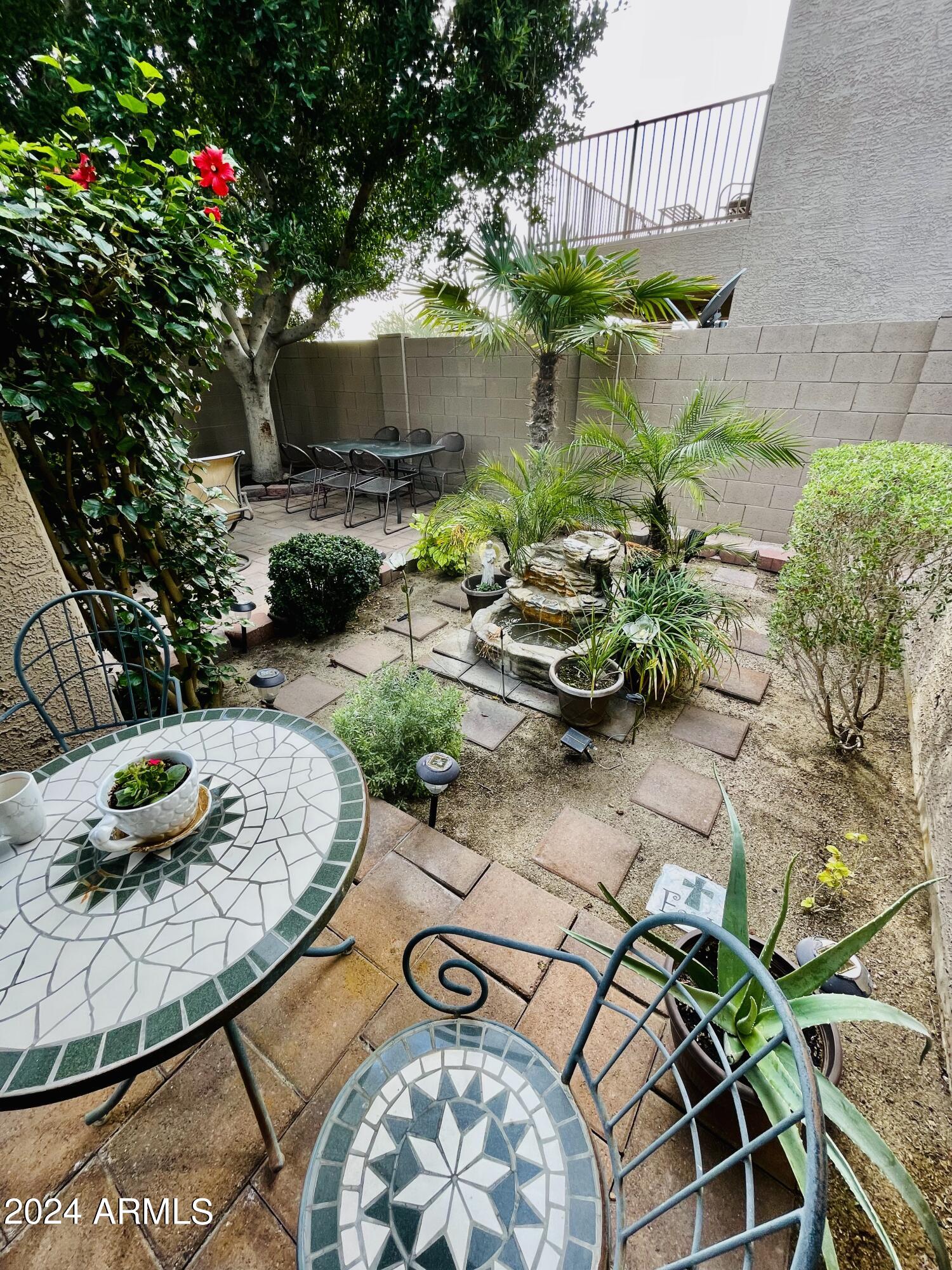 2521 W FLORENTINE Road