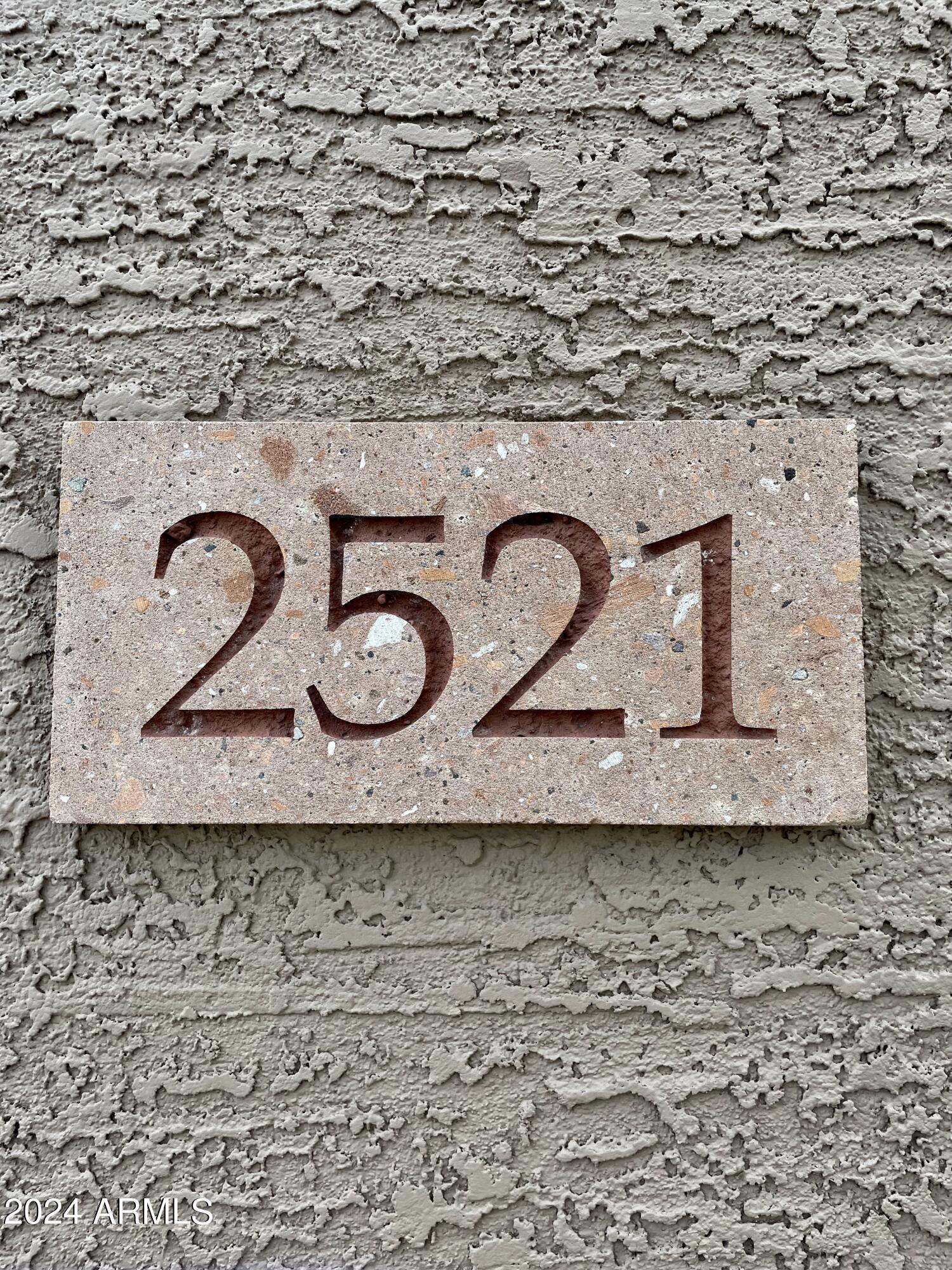2521 W FLORENTINE Road