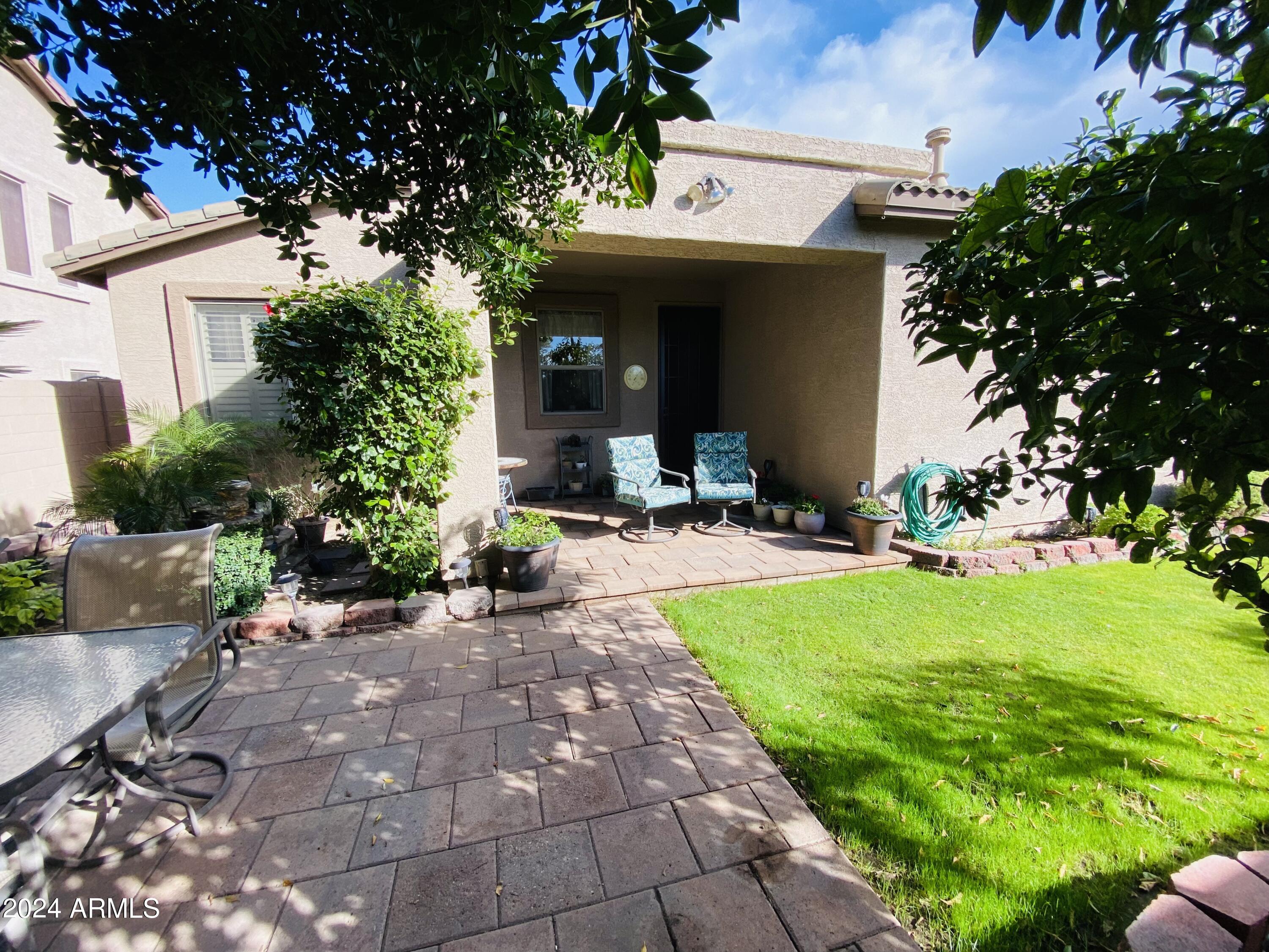 2521 W FLORENTINE Road