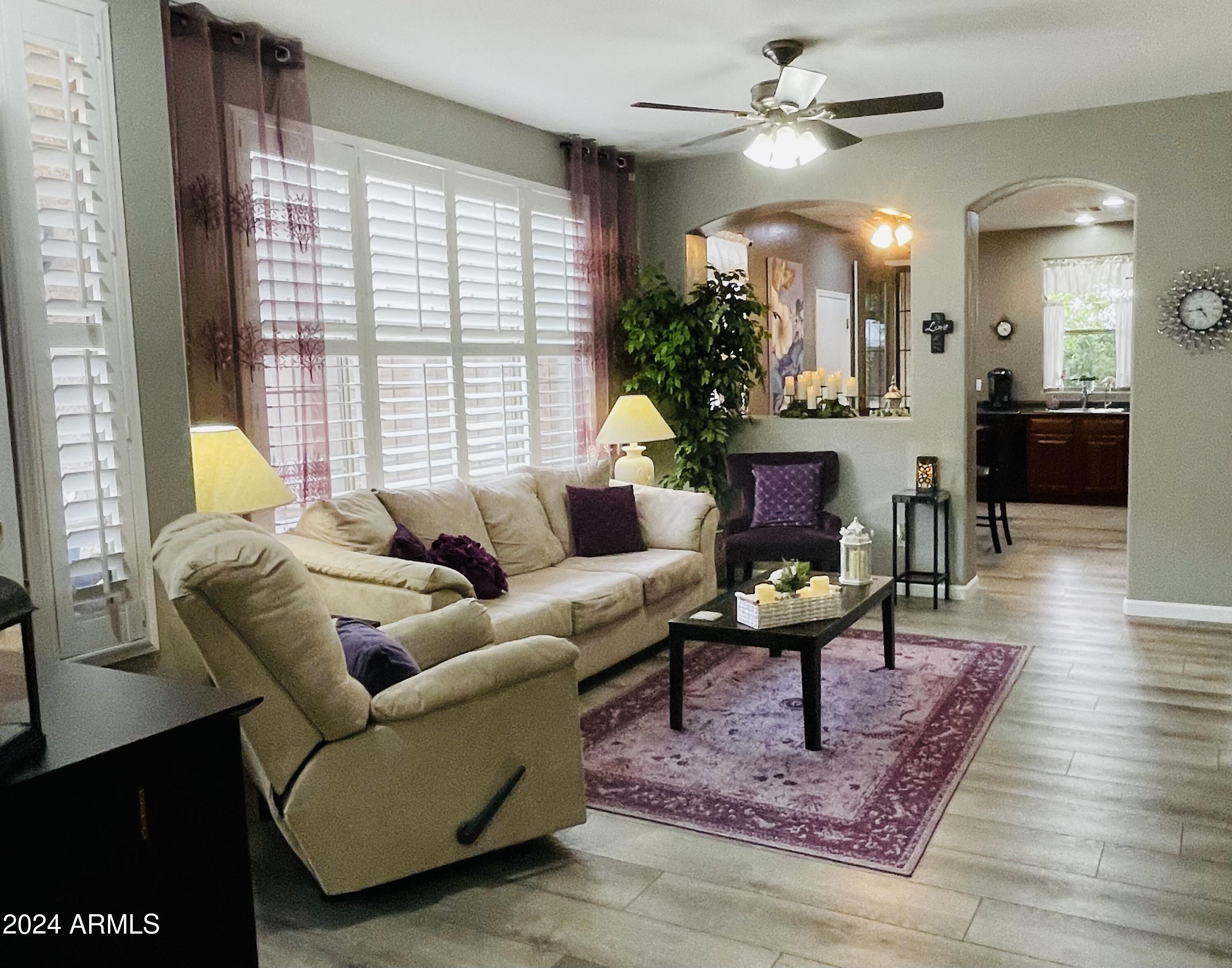 2521 W FLORENTINE Road