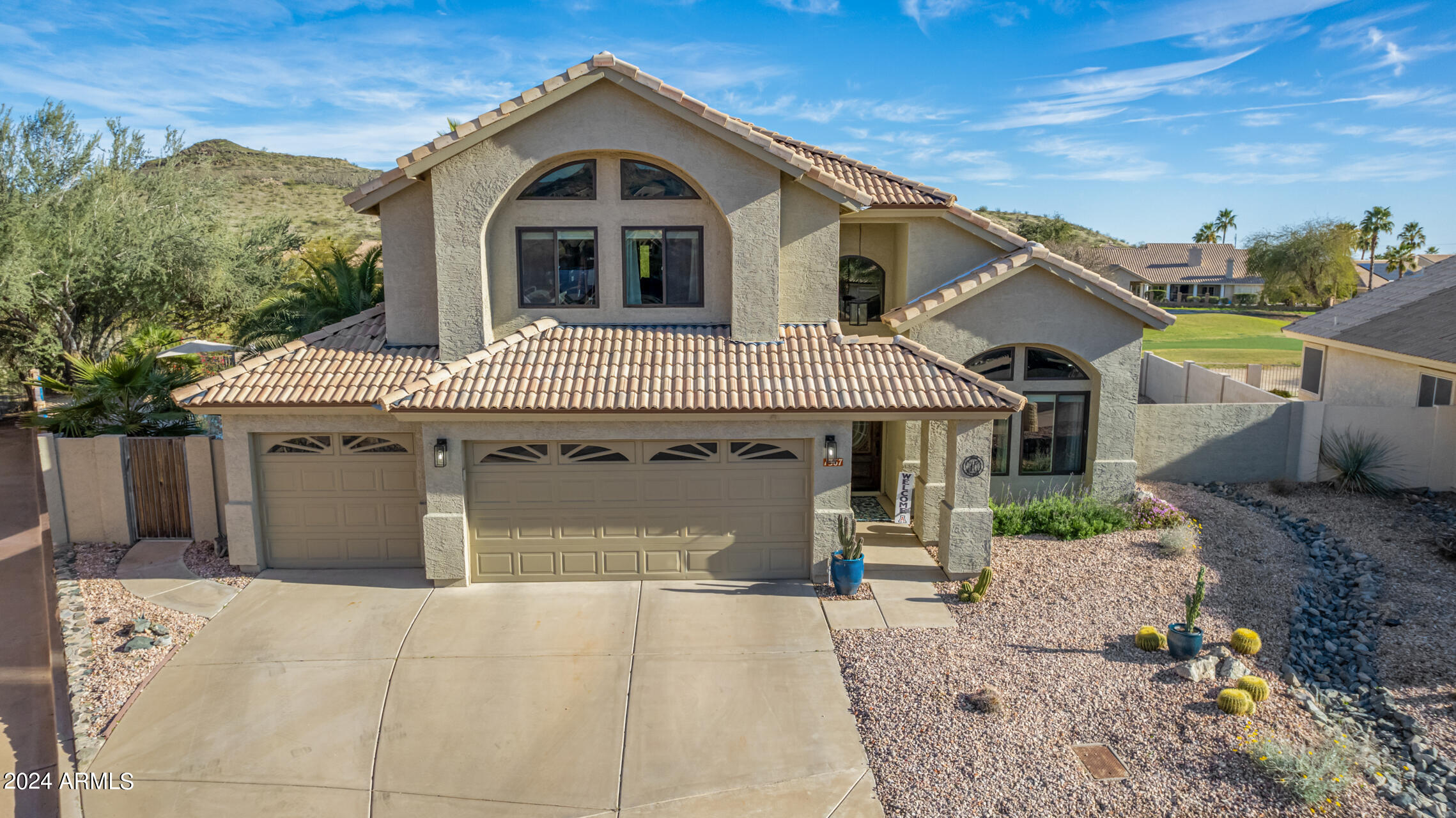 1367 E AMBERWOOD Drive